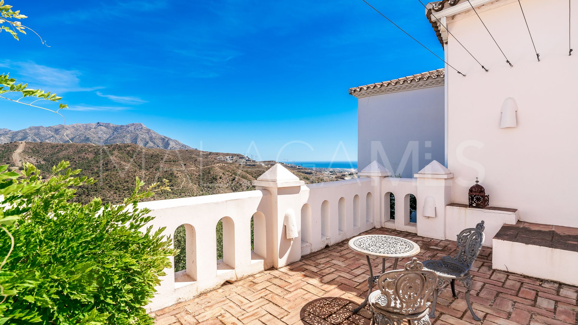 Villa for sale in Ctra. De Ronda