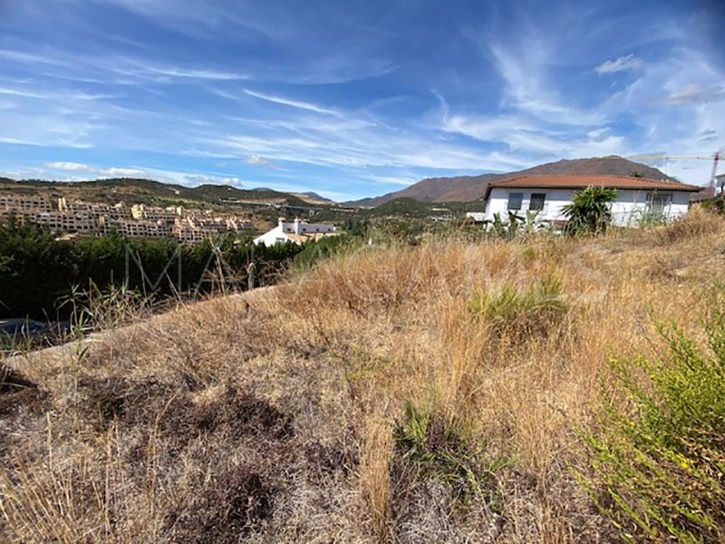 Tomt for sale in Estepona