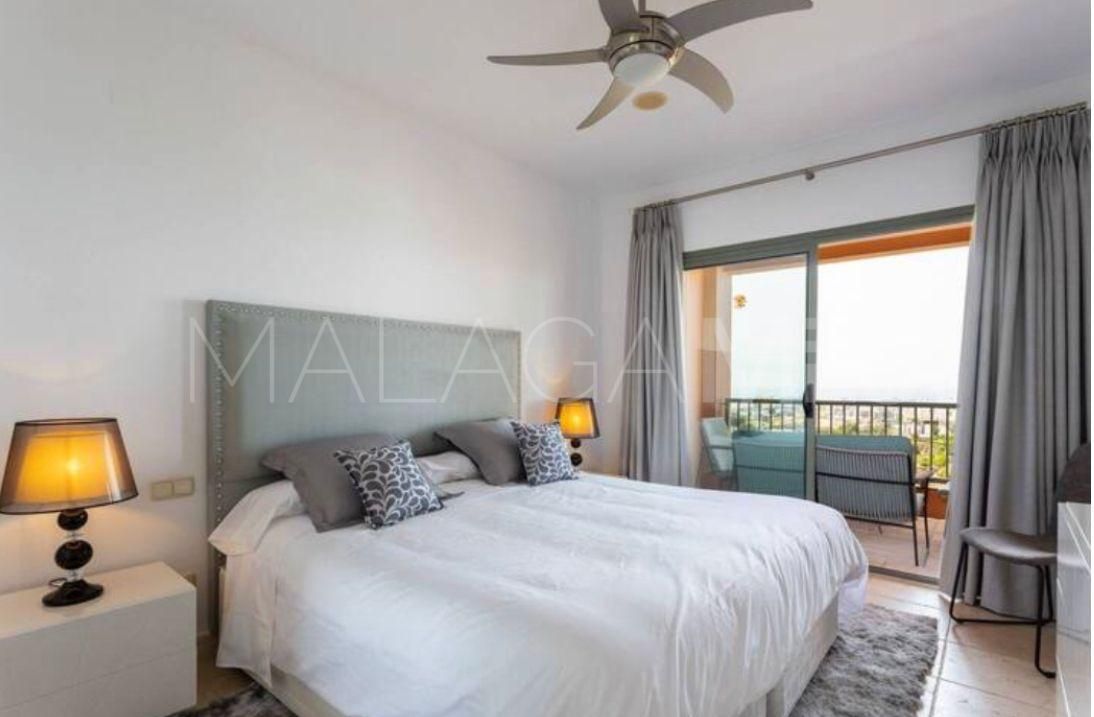 Buy apartamento in New Golden Mile