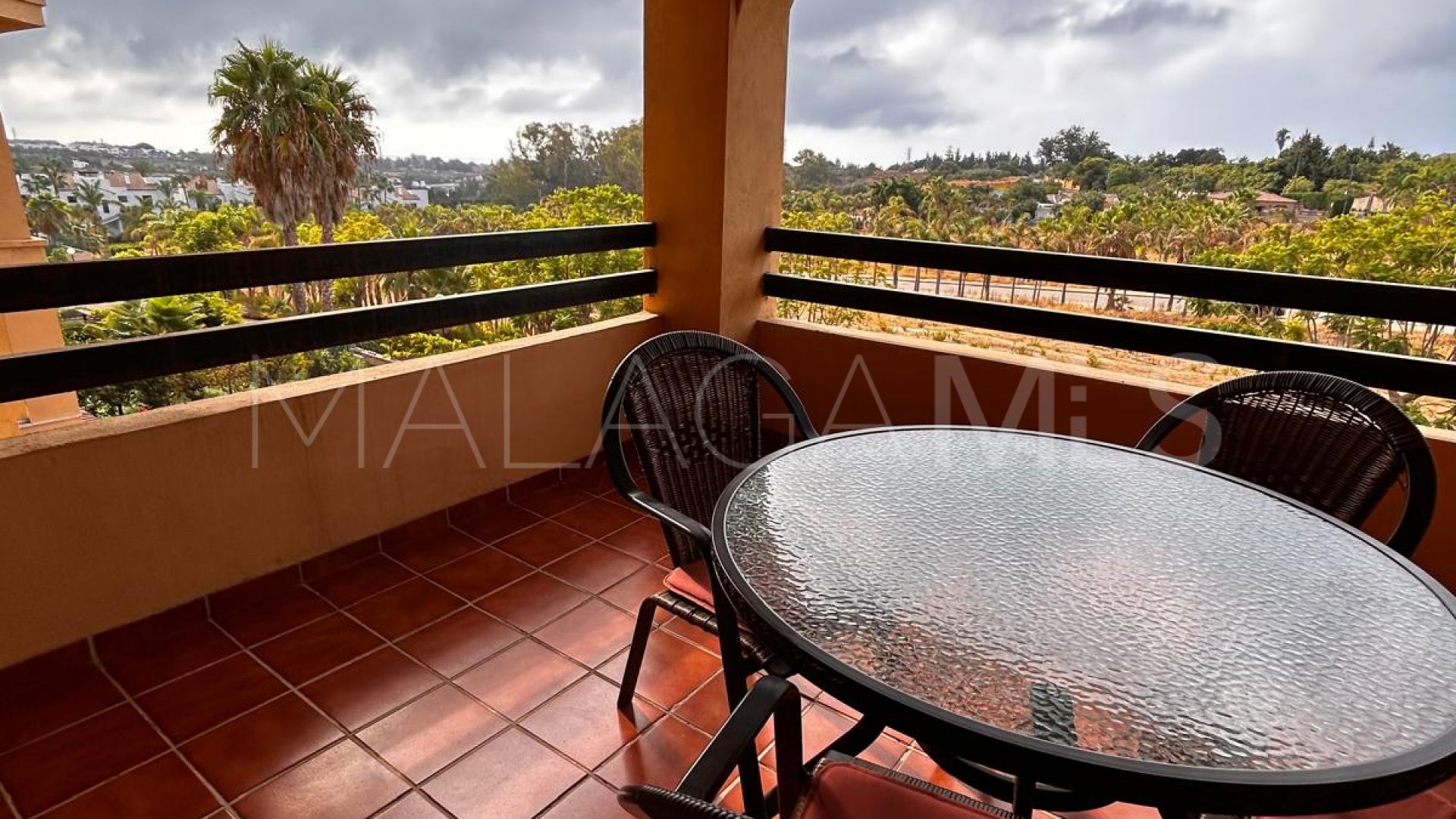 Se vende apartamento with 2 bedrooms in New Golden Mile