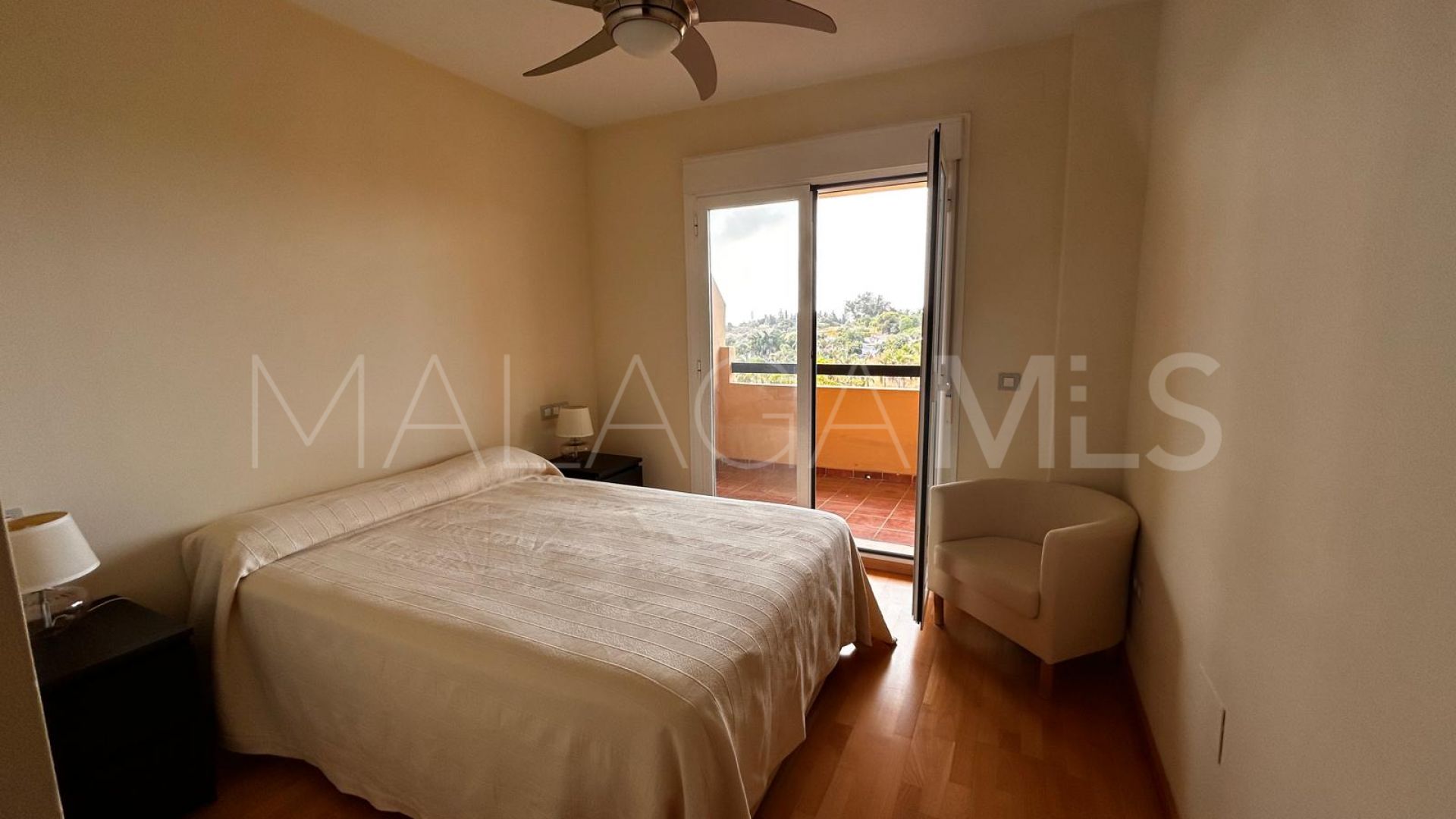 2 bedrooms apartment in New Golden Mile for sale