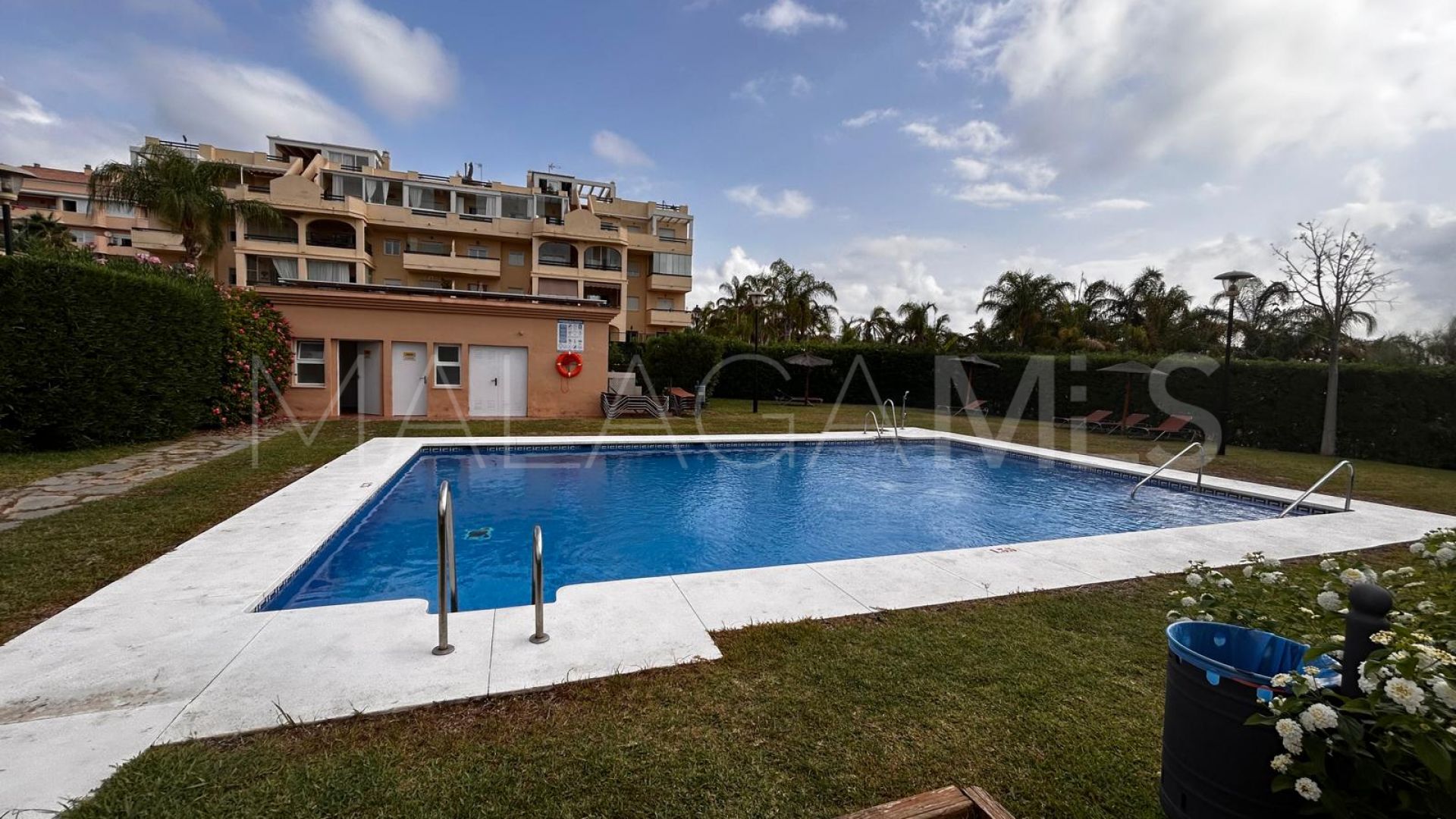 Se vende apartamento with 2 bedrooms in New Golden Mile