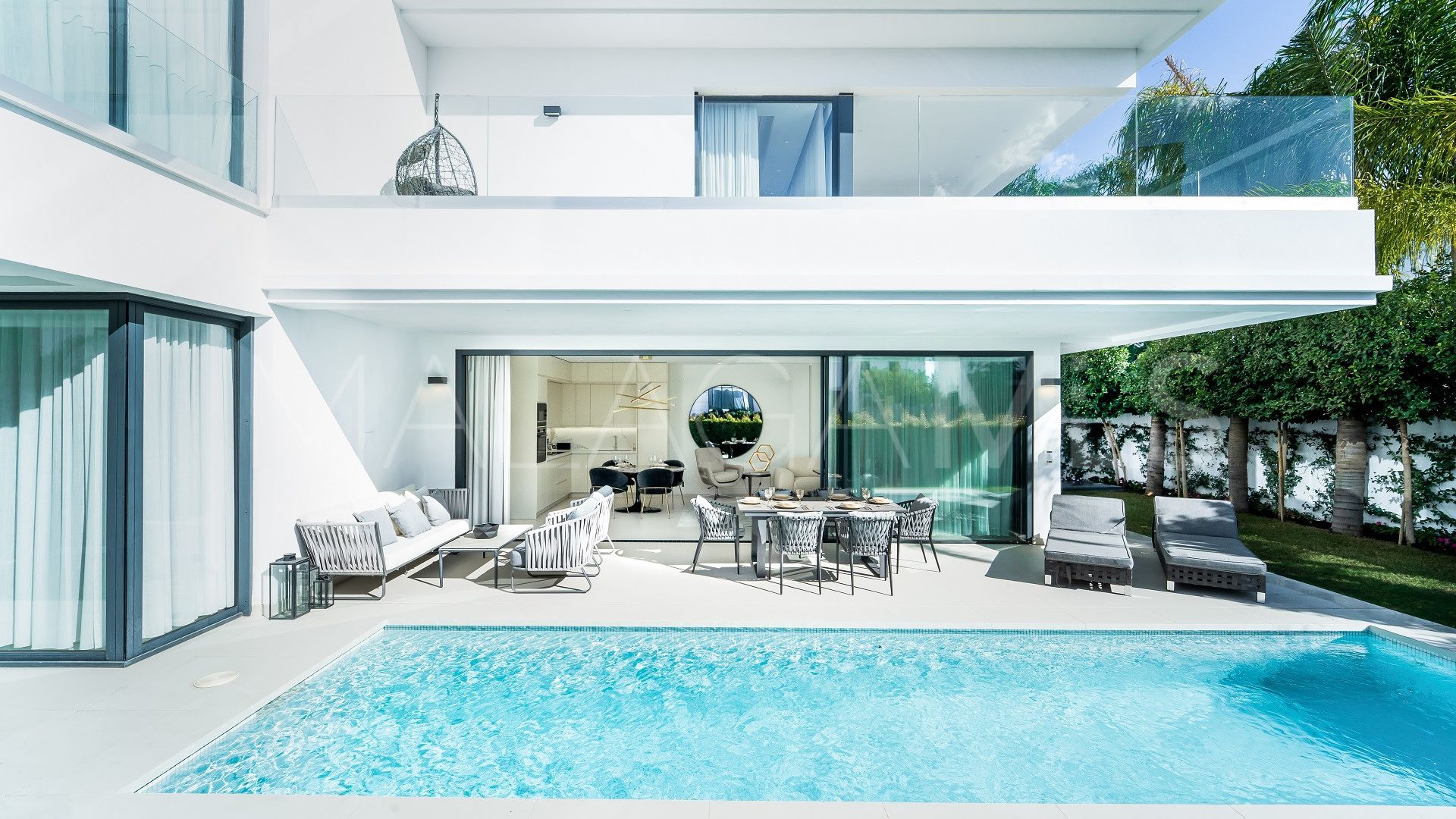 Villa for sale in Marbella Goldene Meile