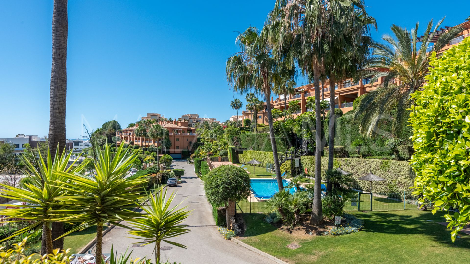 Se vende apartamento in New Golden Mile