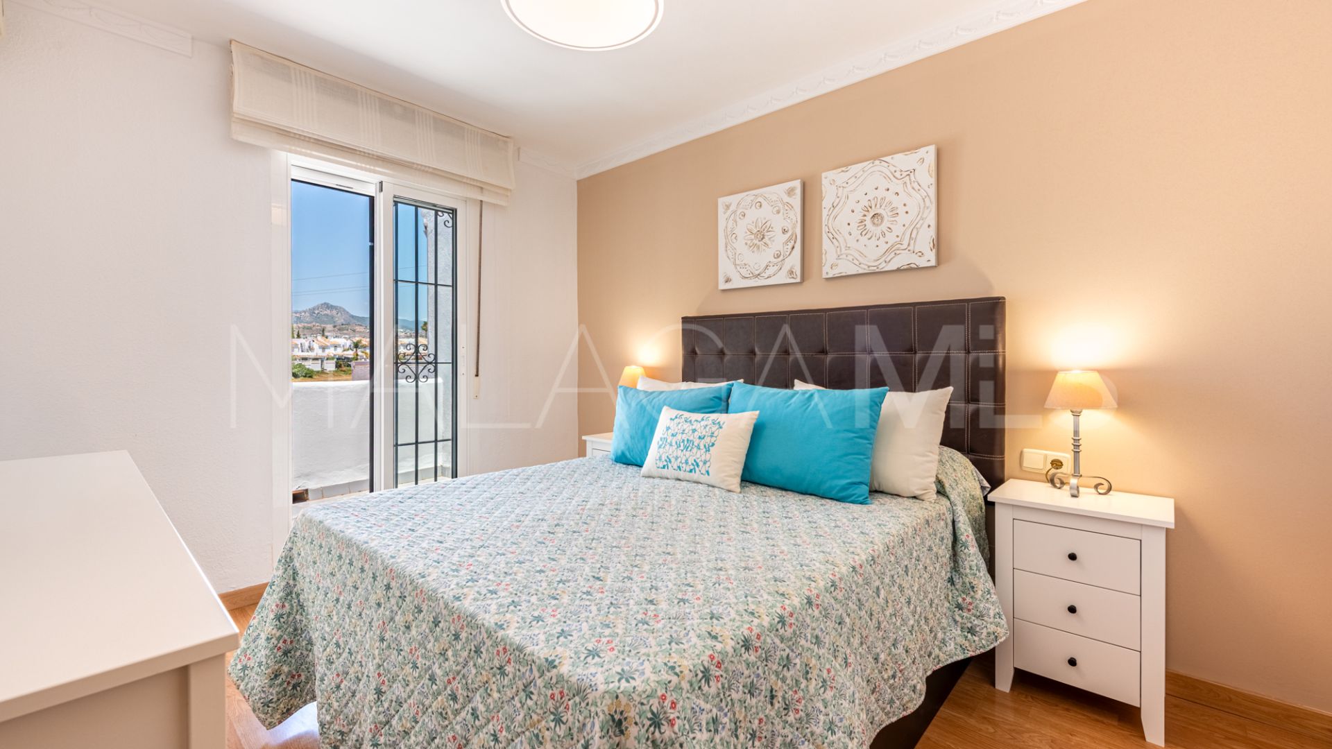 Radhus for sale in New Golden Mile