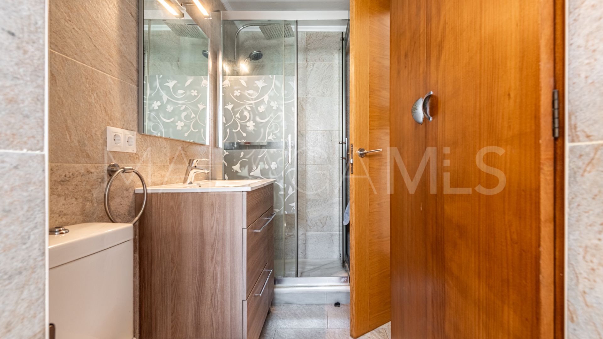 Radhus for sale in New Golden Mile
