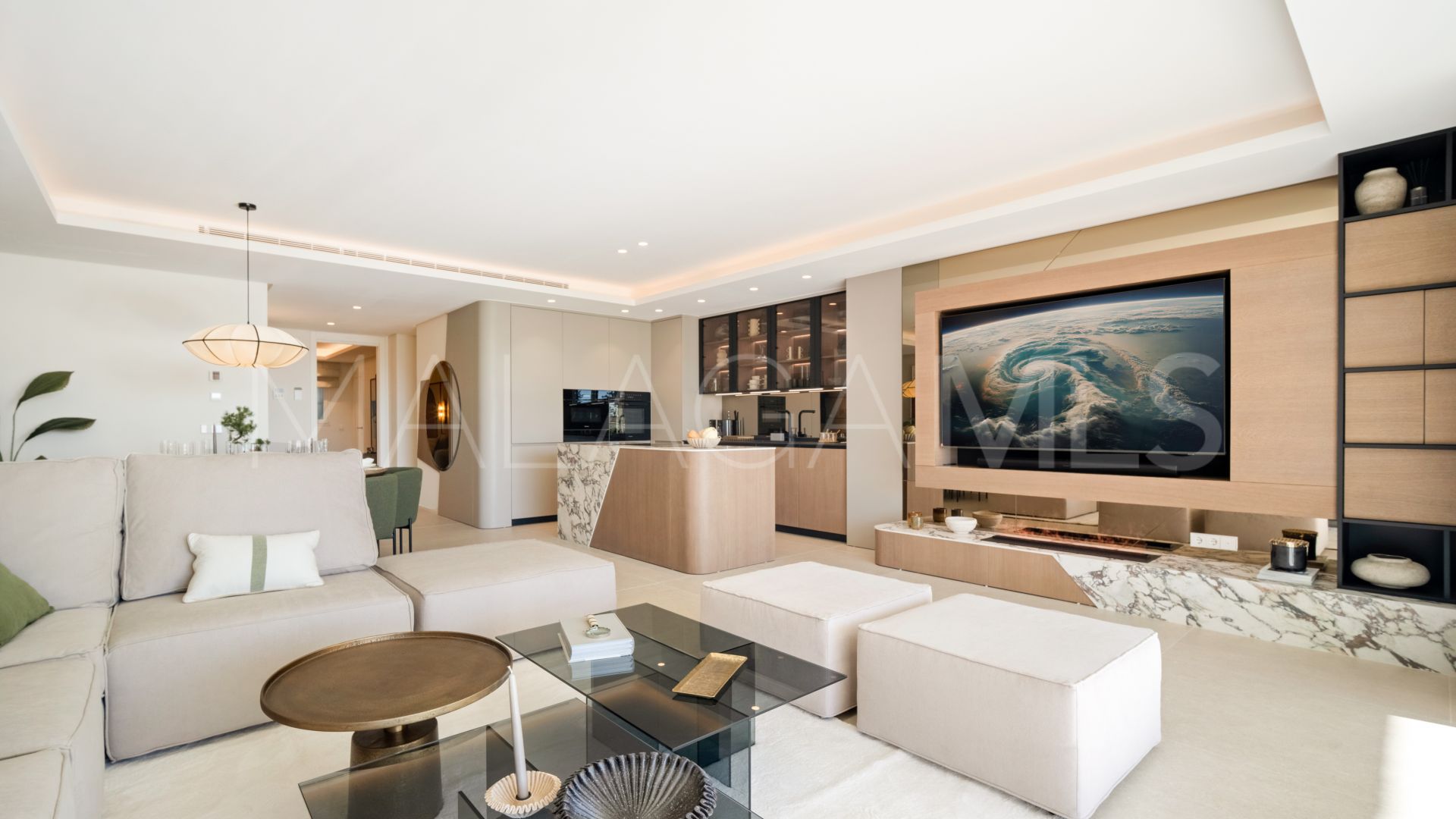 Markplanslägenhet for sale in Marbella Golden Mile