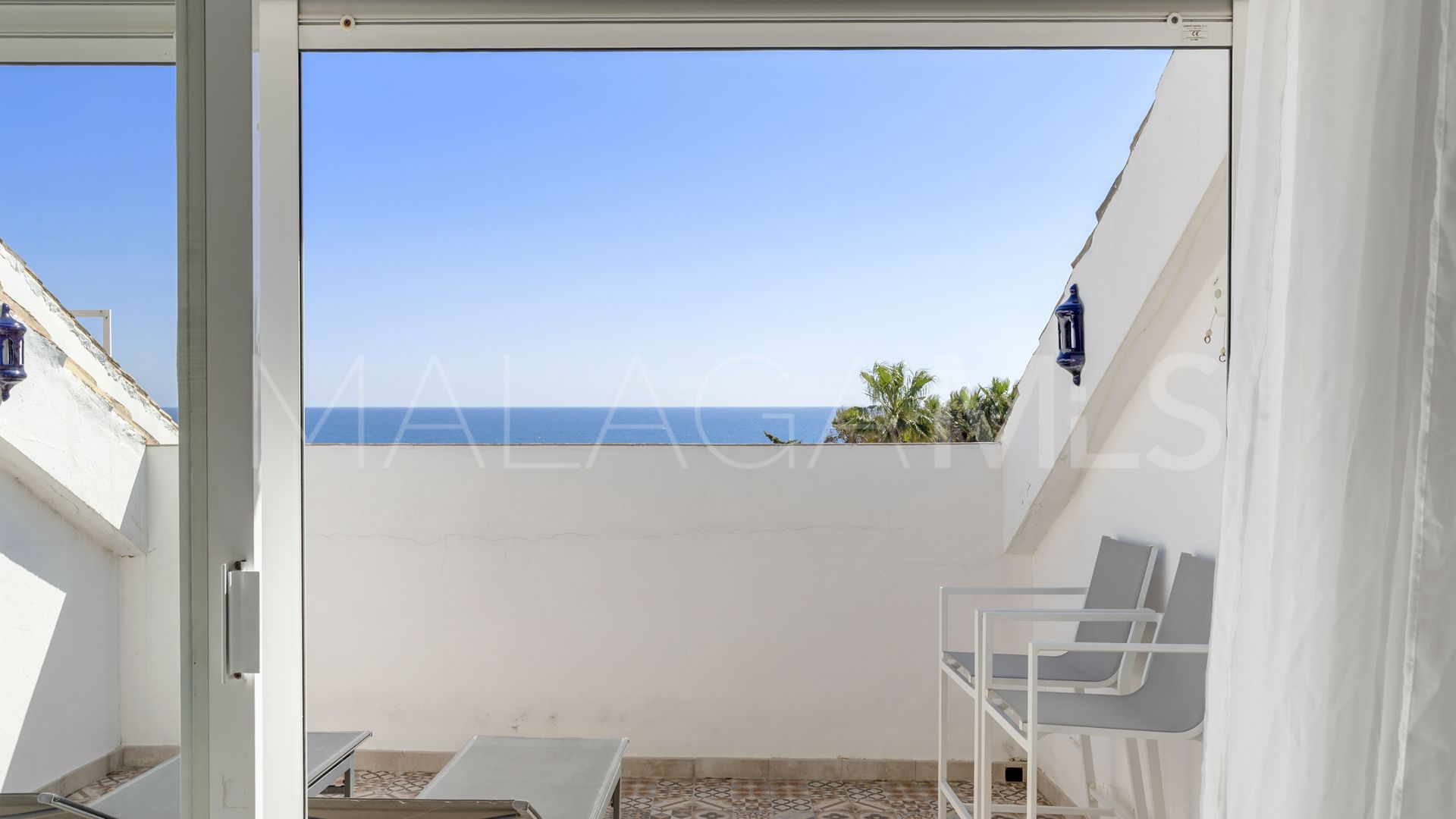 Town house for sale in Estepona