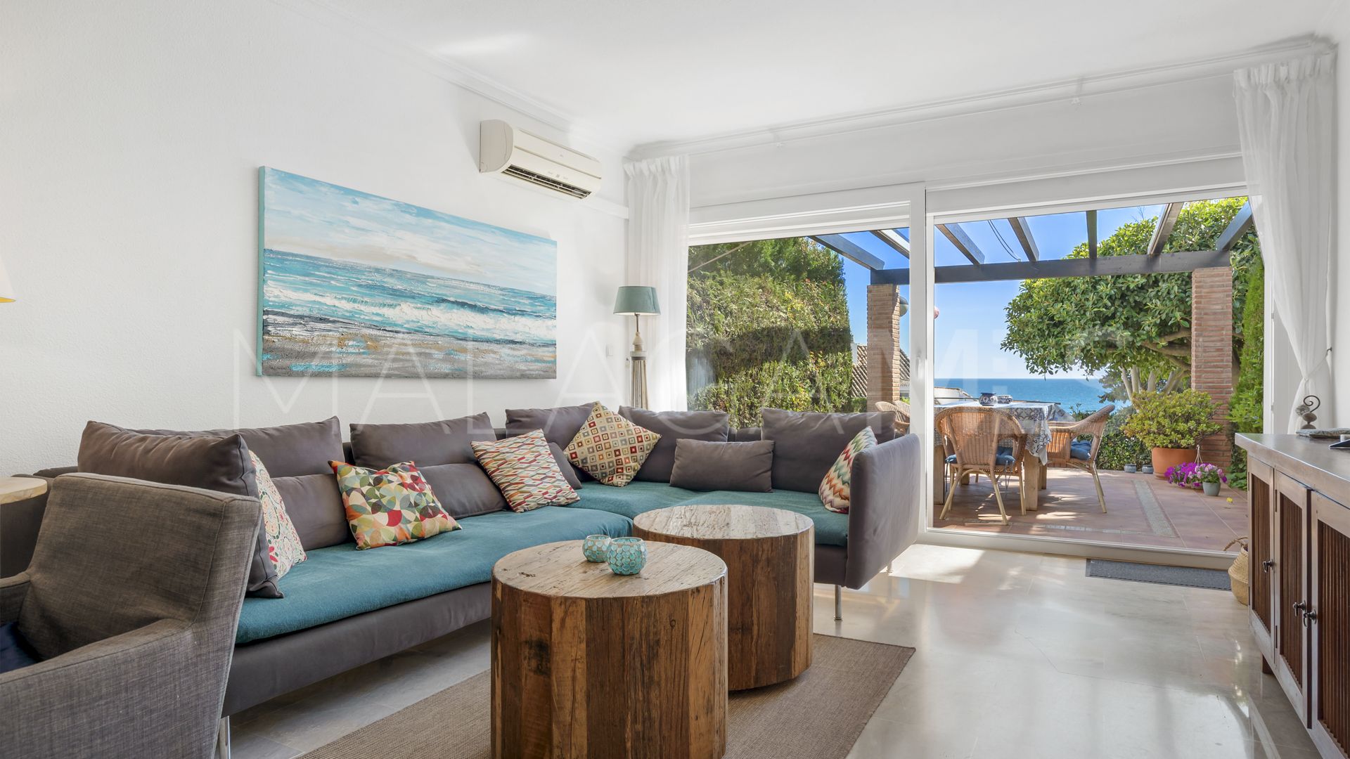 Town house for sale in Estepona