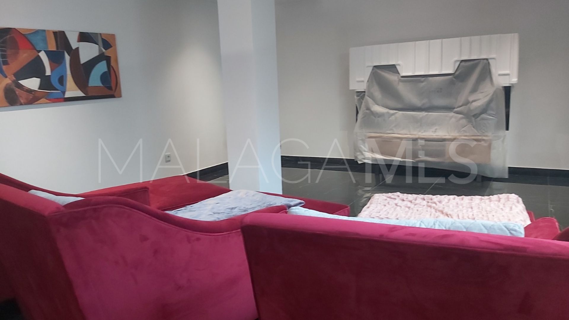 3 bedrooms Estepona villa for sale