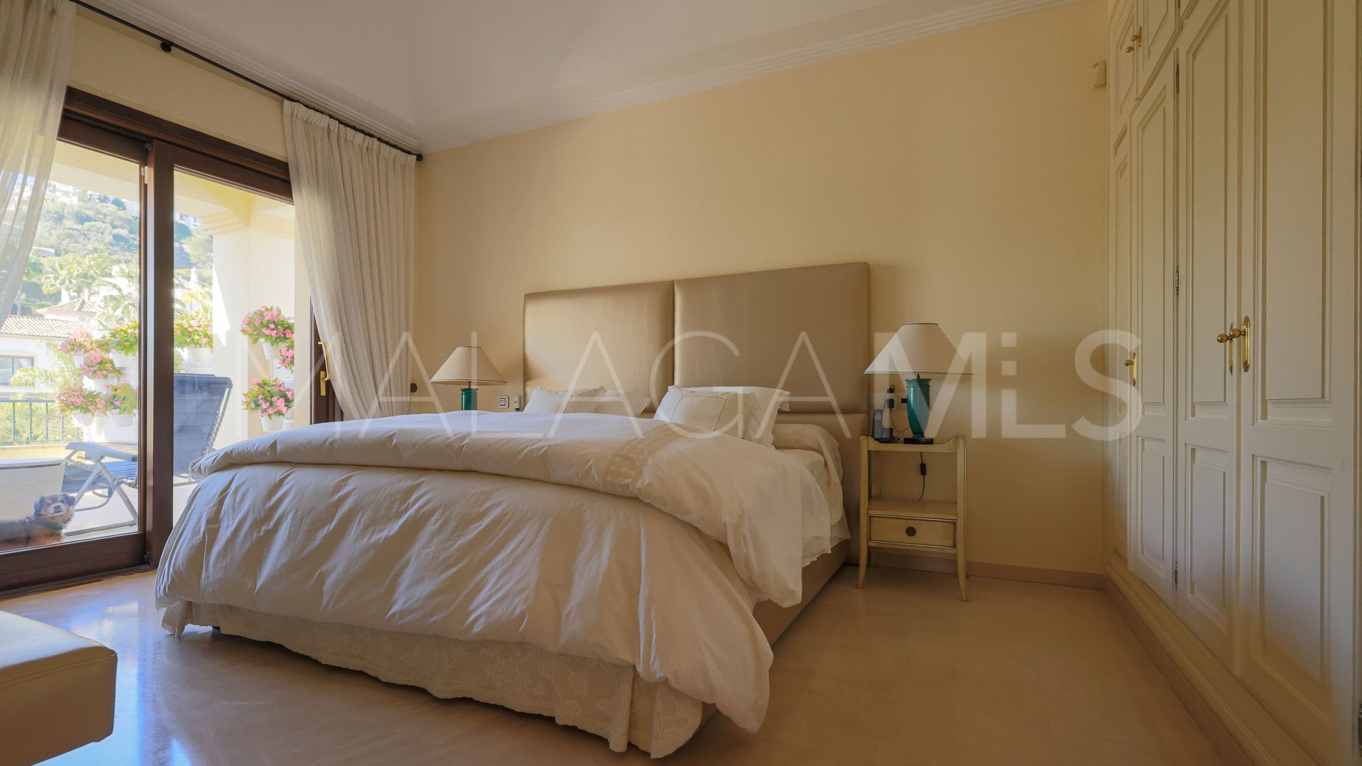 Villa for sale in Ctra. De Ronda