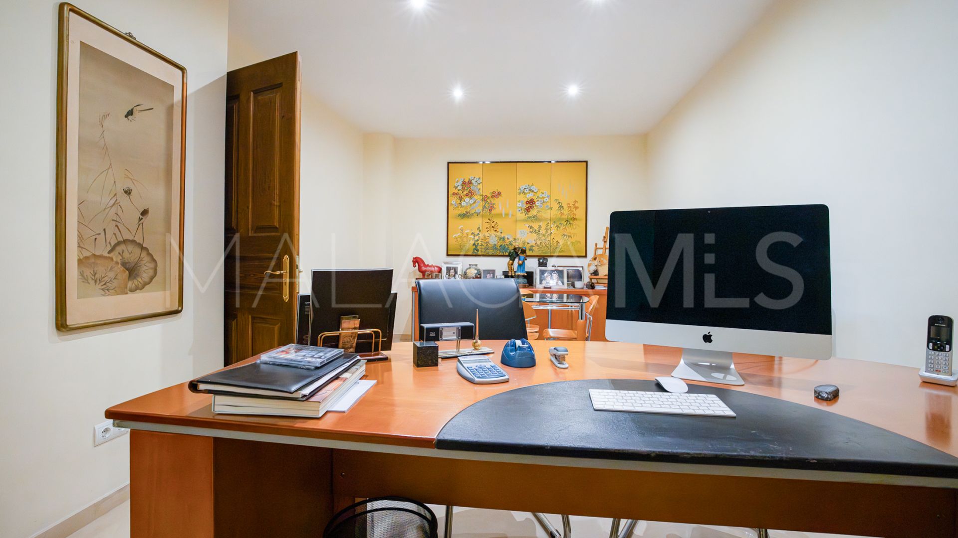 Villa for sale in Ctra. De Ronda