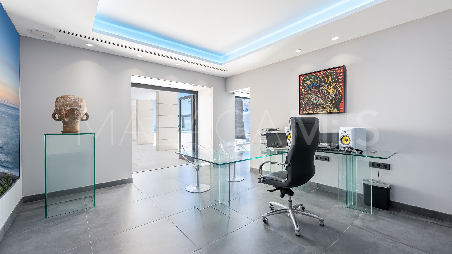 Villa for sale in Mijas