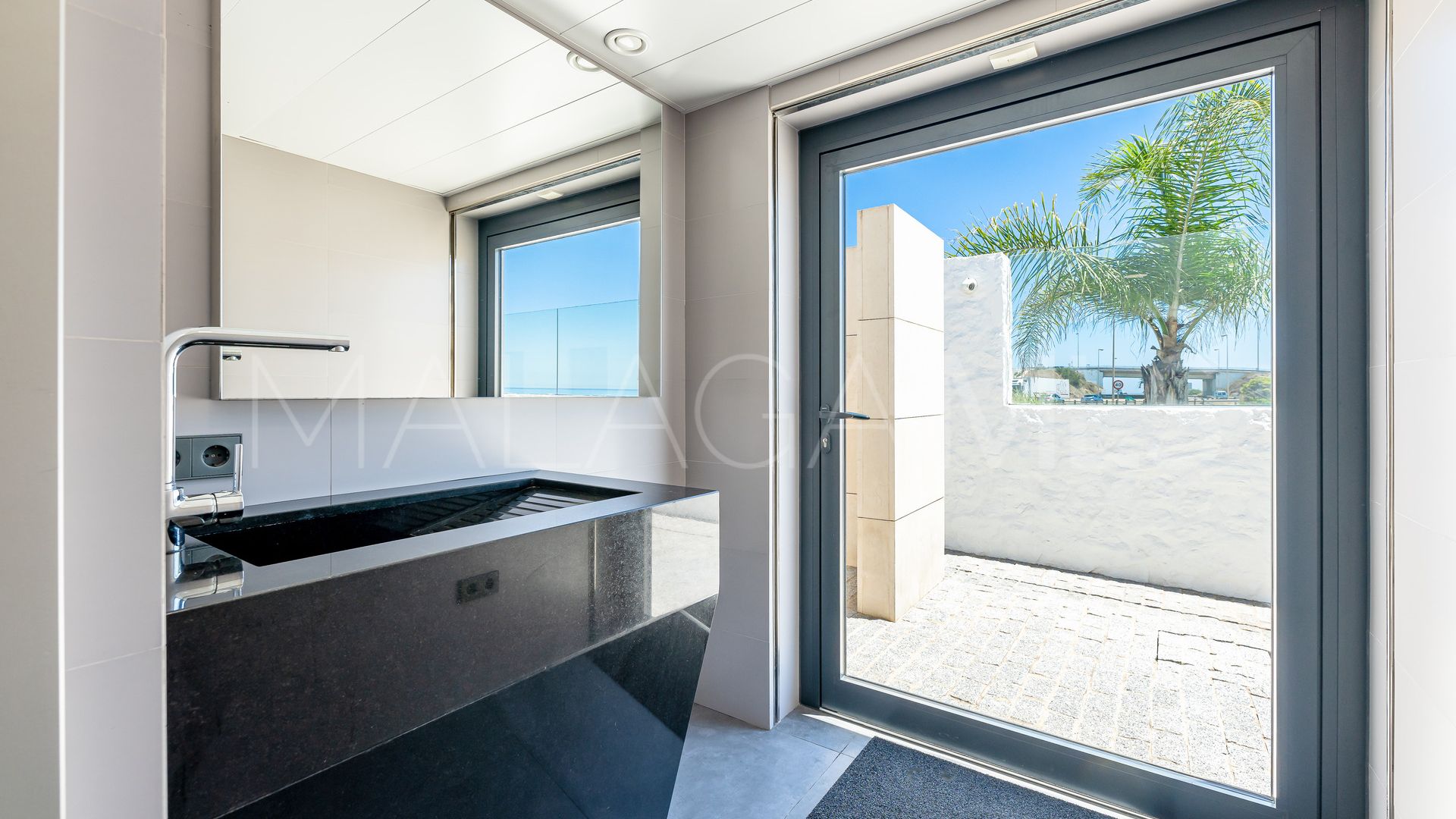 Villa for sale in Mijas