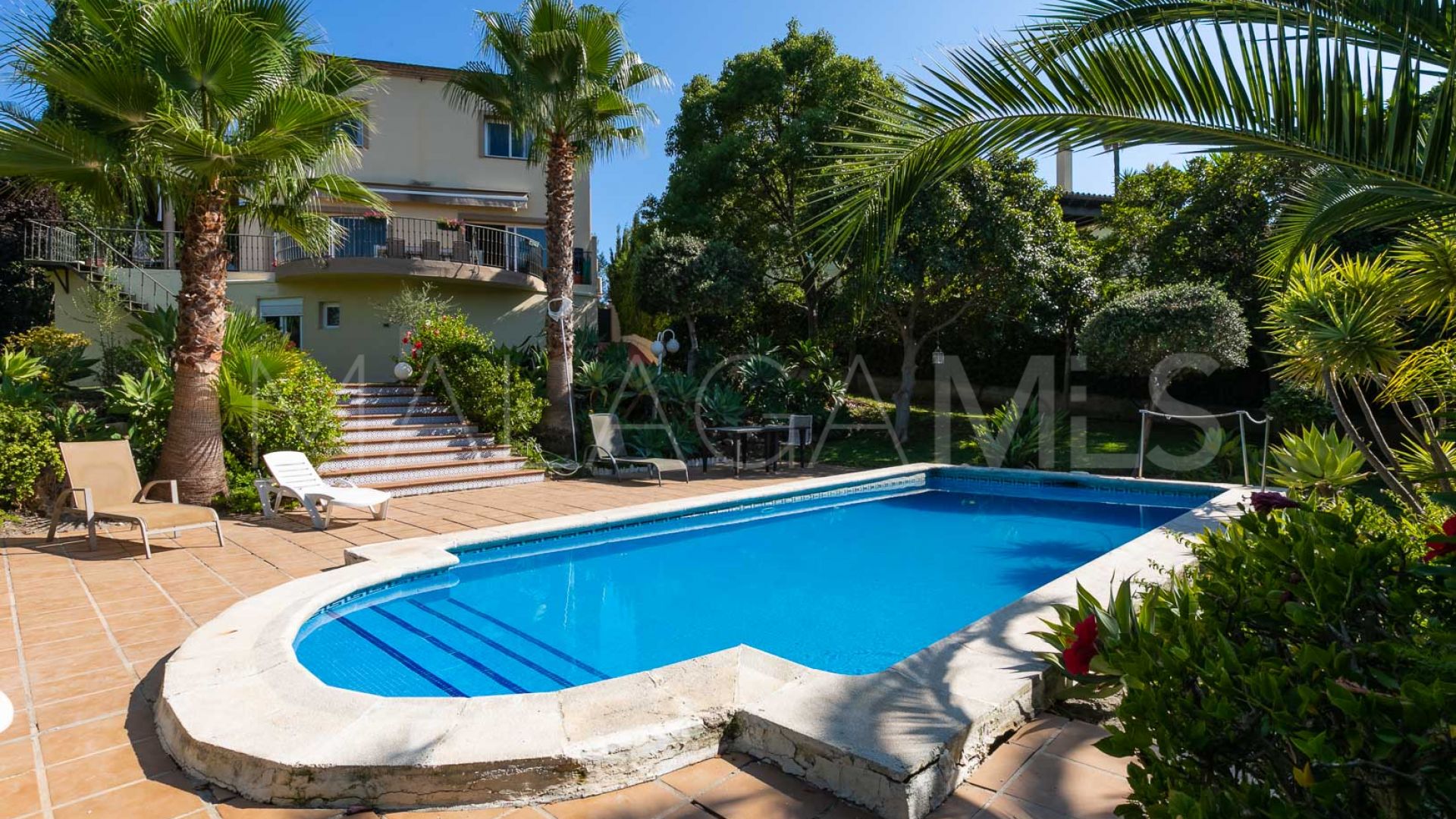 Nueva Andalucia, villa a la venta