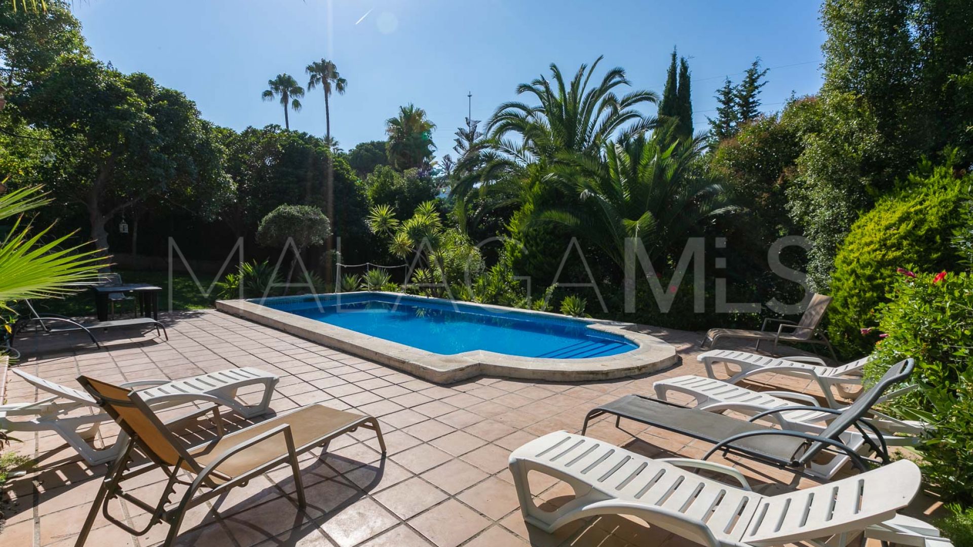 Nueva Andalucia, villa a la venta