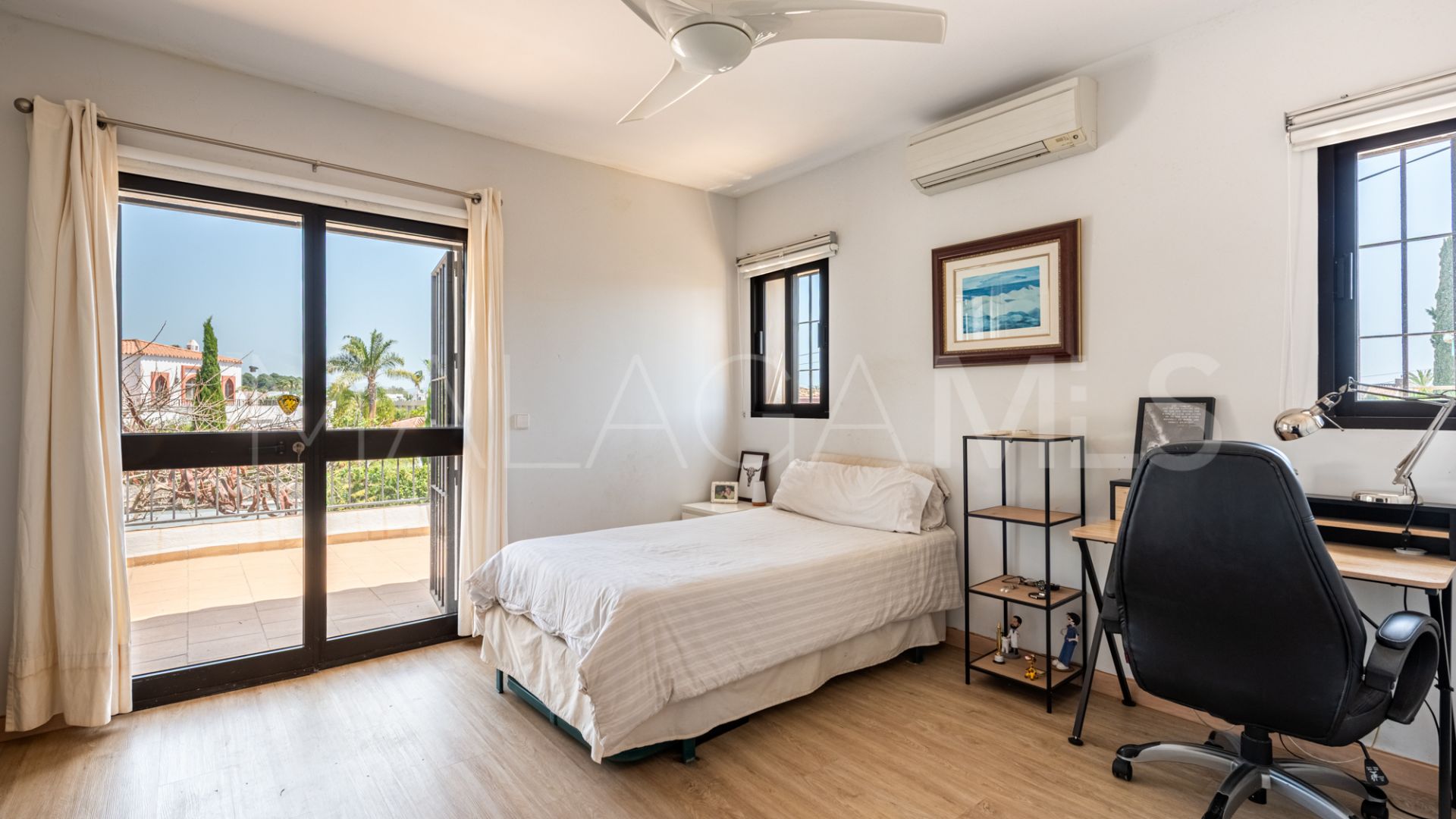 Villa for sale in Marbella Golden Mile