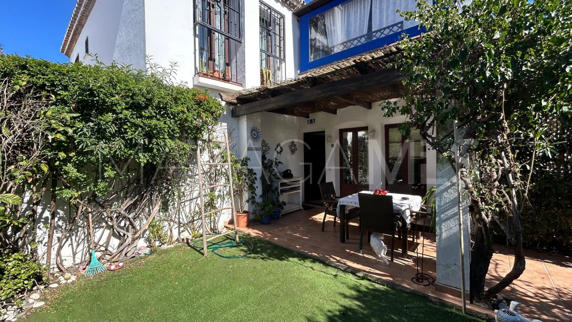 Buy apartamento planta baja de 1 bedroom in New Golden Mile