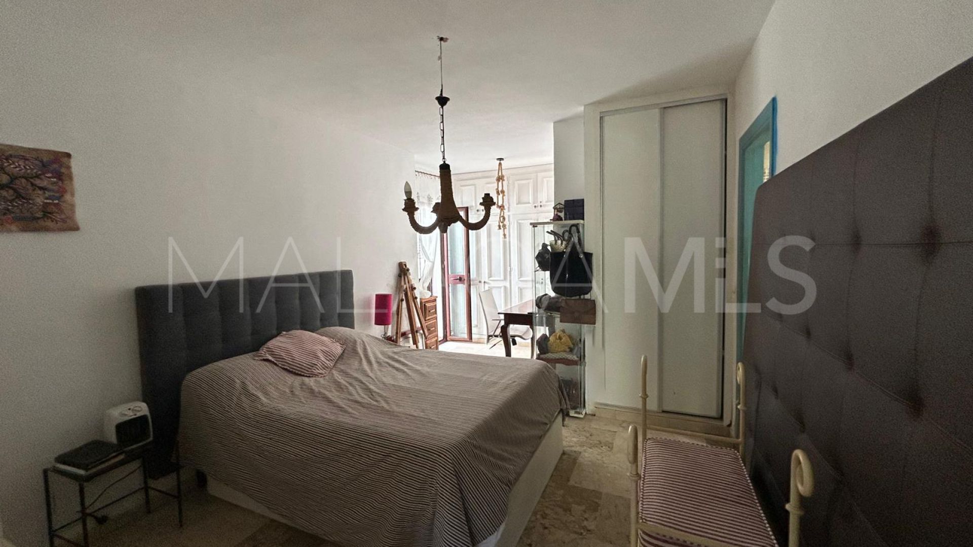 Buy apartamento planta baja de 1 bedroom in New Golden Mile