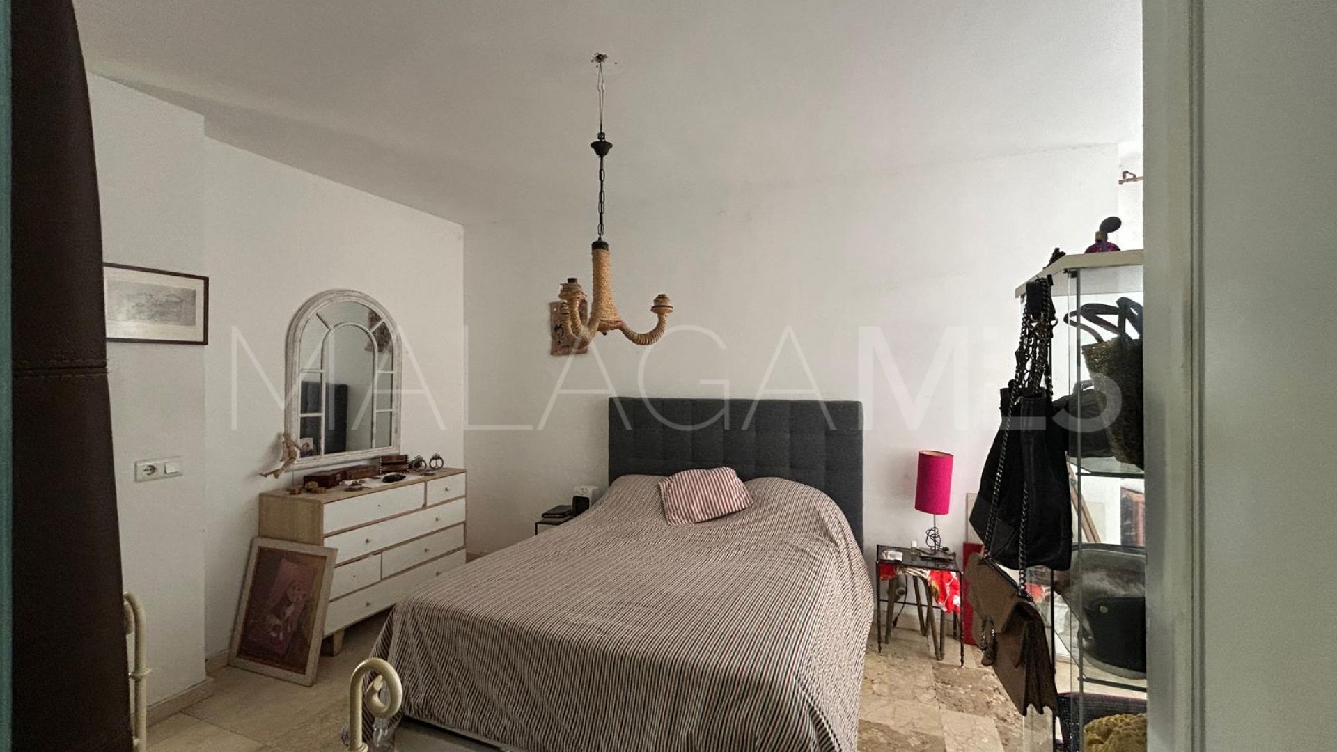 Buy apartamento planta baja de 1 bedroom in New Golden Mile