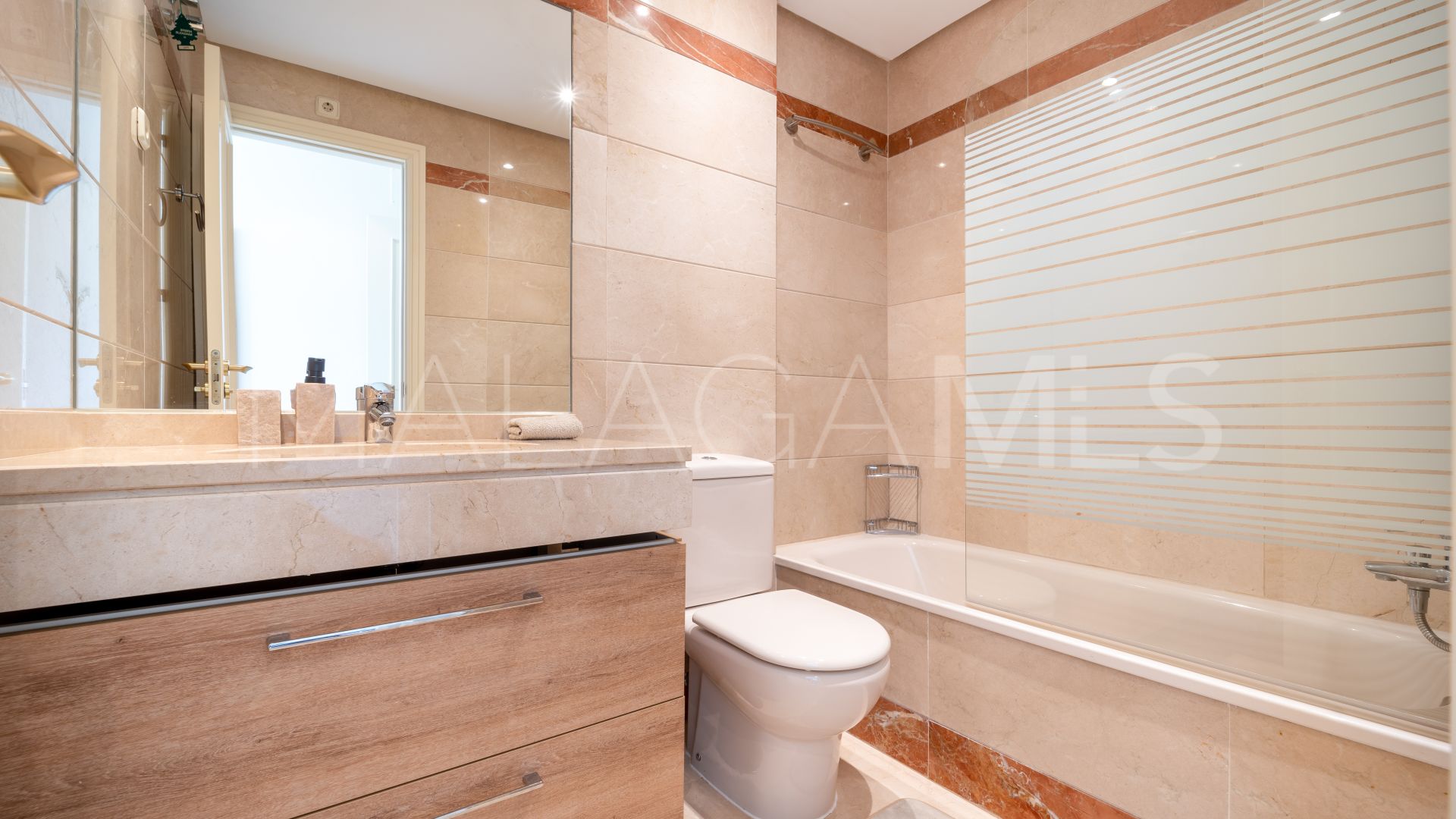 For sale apartment in Calanova Golf
