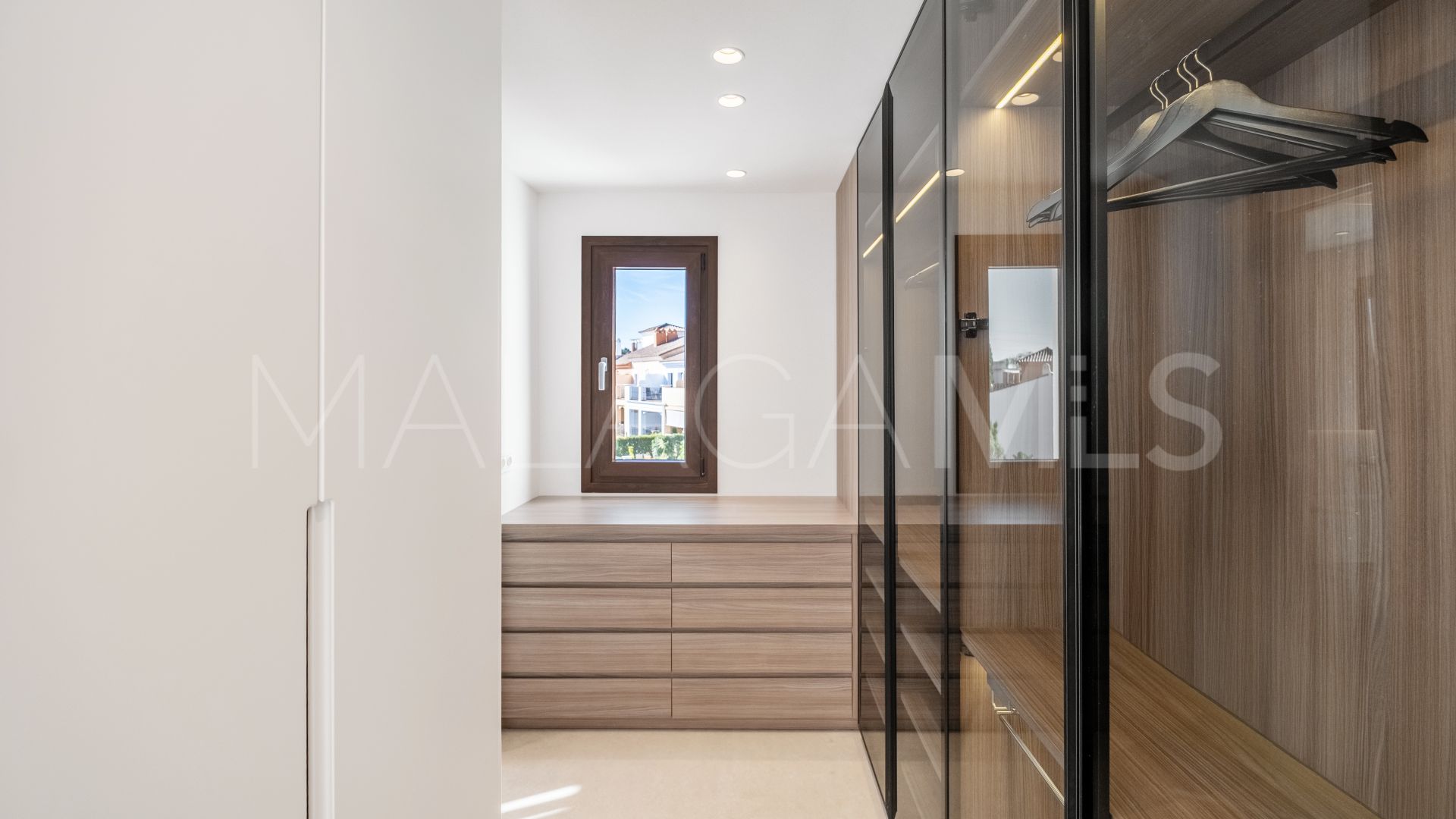 Maison jumelée for sale in El Paraiso