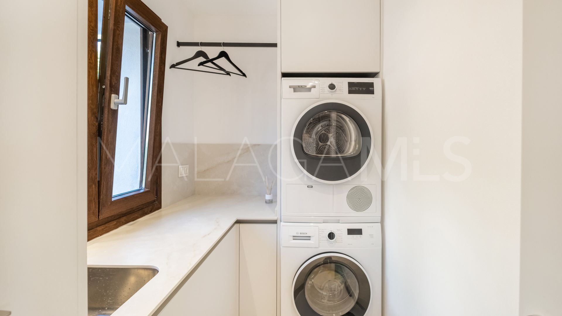 Maison jumelée for sale in El Paraiso