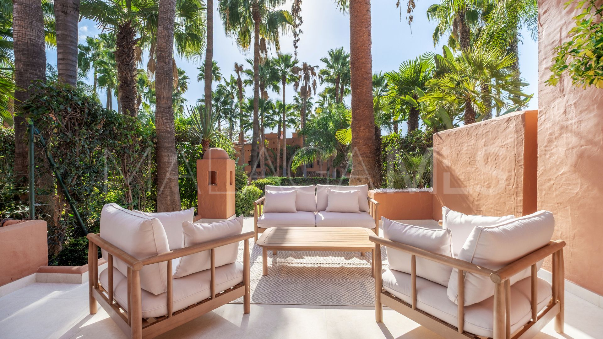 Maison de ville for sale in Altos de Puente Romano