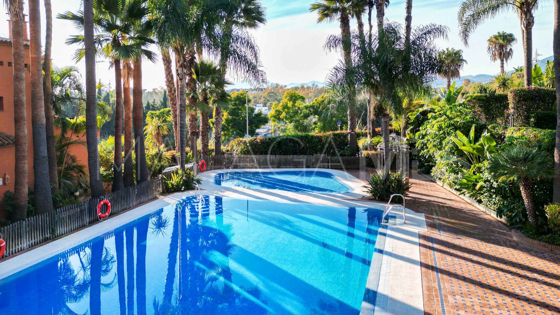 Maison de ville for sale in Altos de Puente Romano