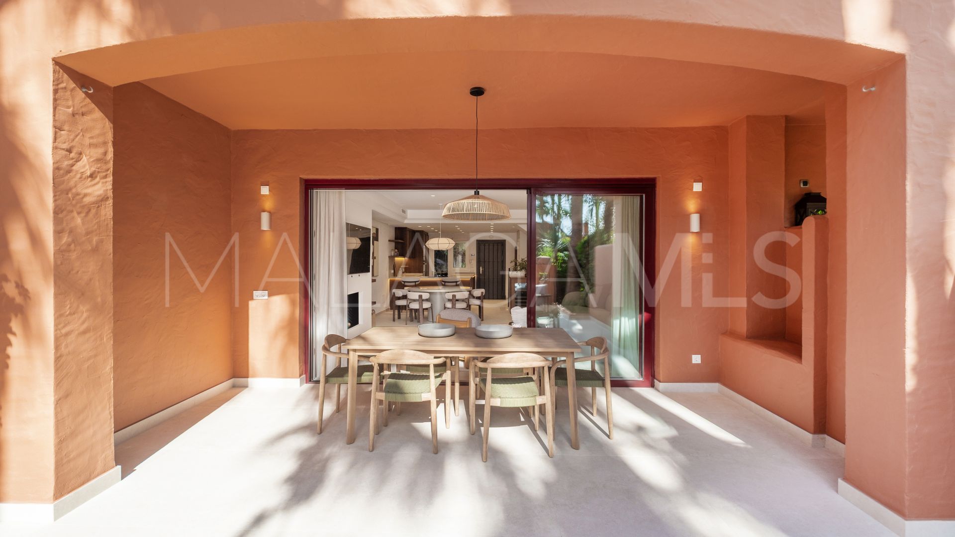 Maison de ville for sale in Altos de Puente Romano