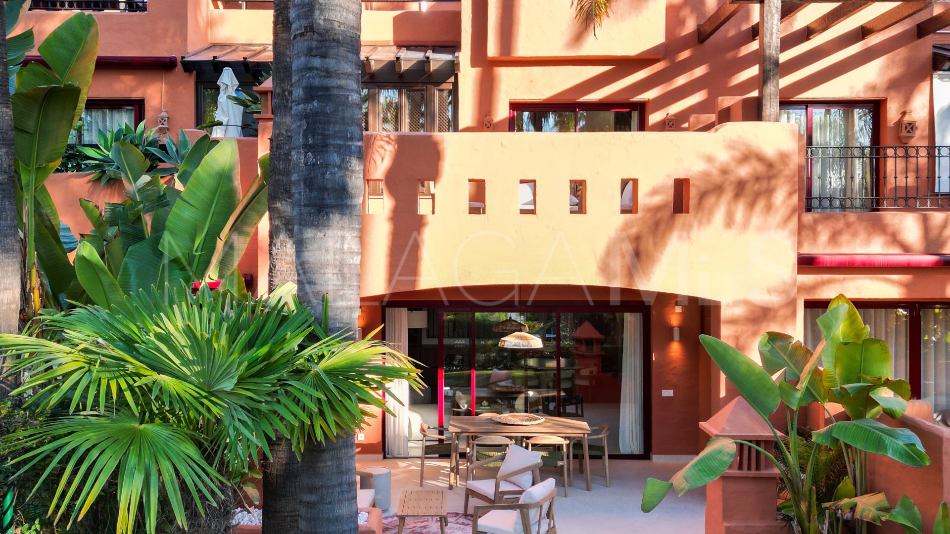 Maison de ville for sale in Altos de Puente Romano