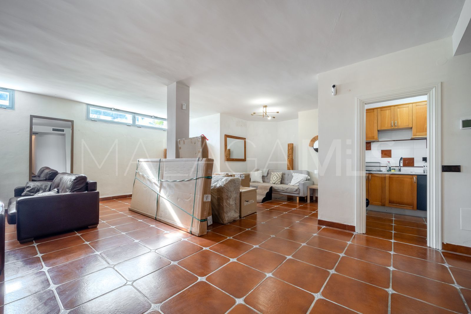 Villa for sale in Elviria