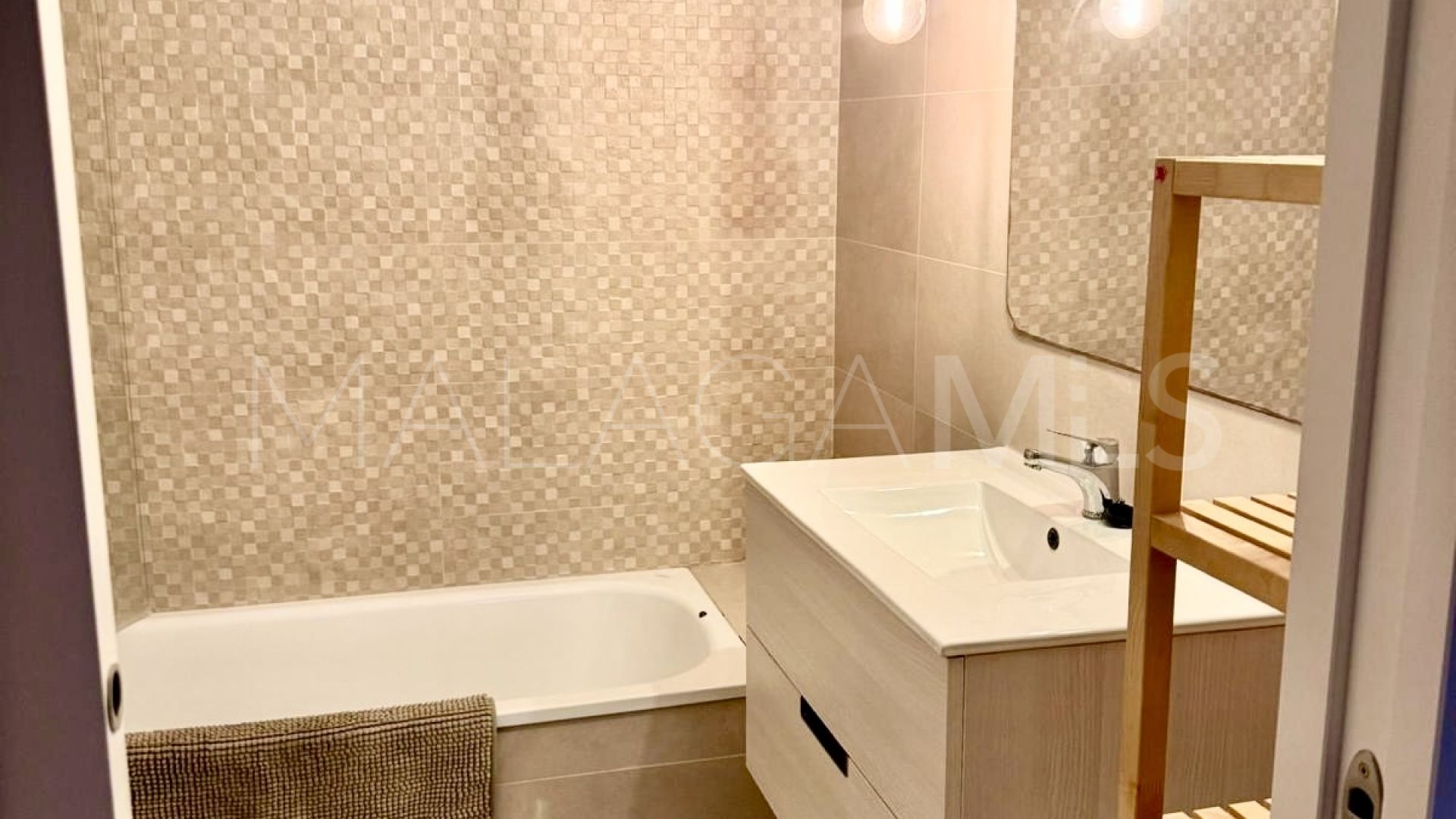 Se vende apartamento in Nueva Andalucia de 3 bedrooms