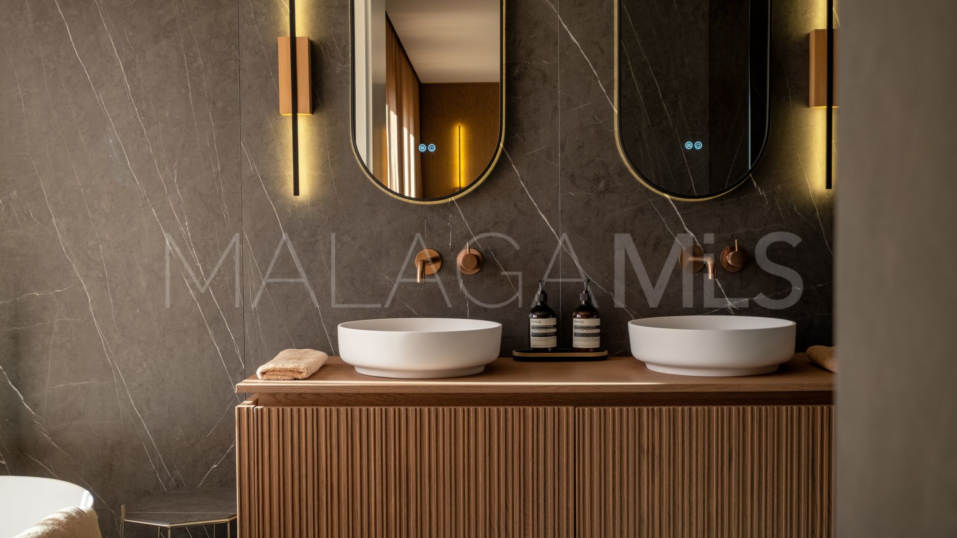 Radhus for sale in Monte Halcones