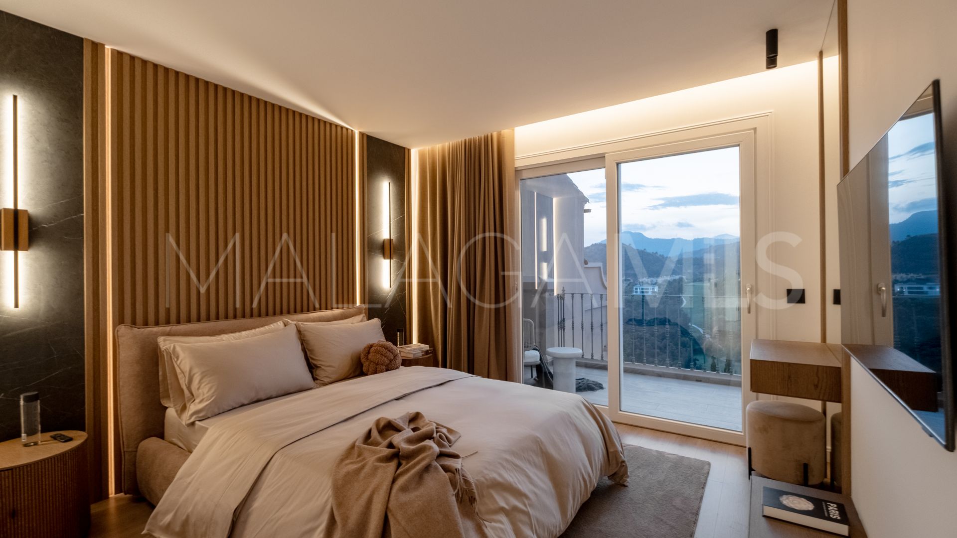 Radhus for sale in Monte Halcones