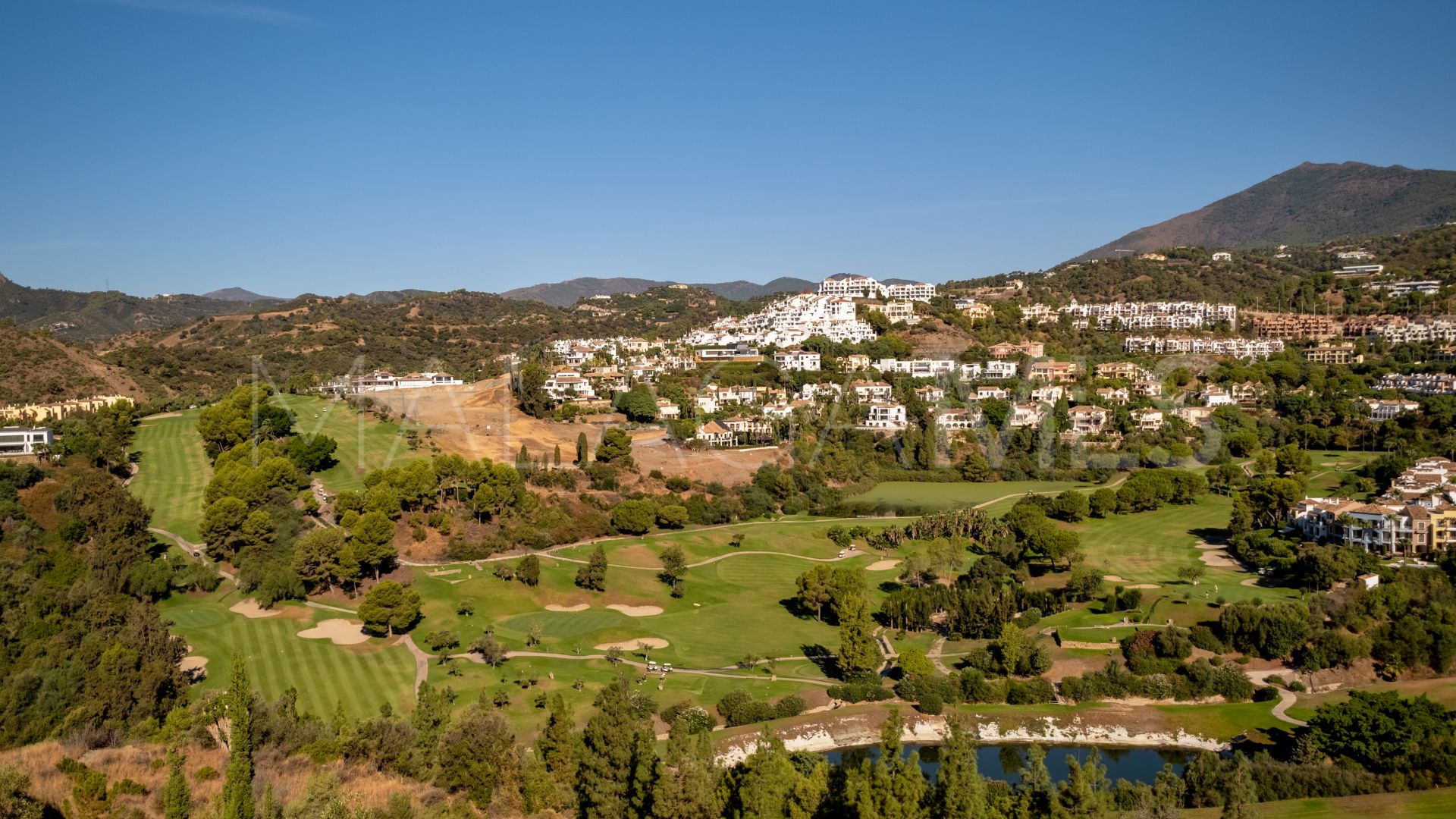 Radhus for sale in Monte Halcones