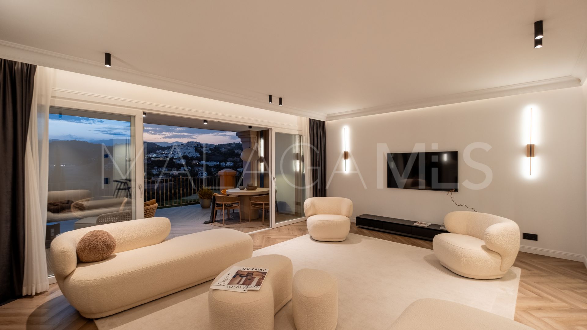 Radhus for sale in Monte Halcones