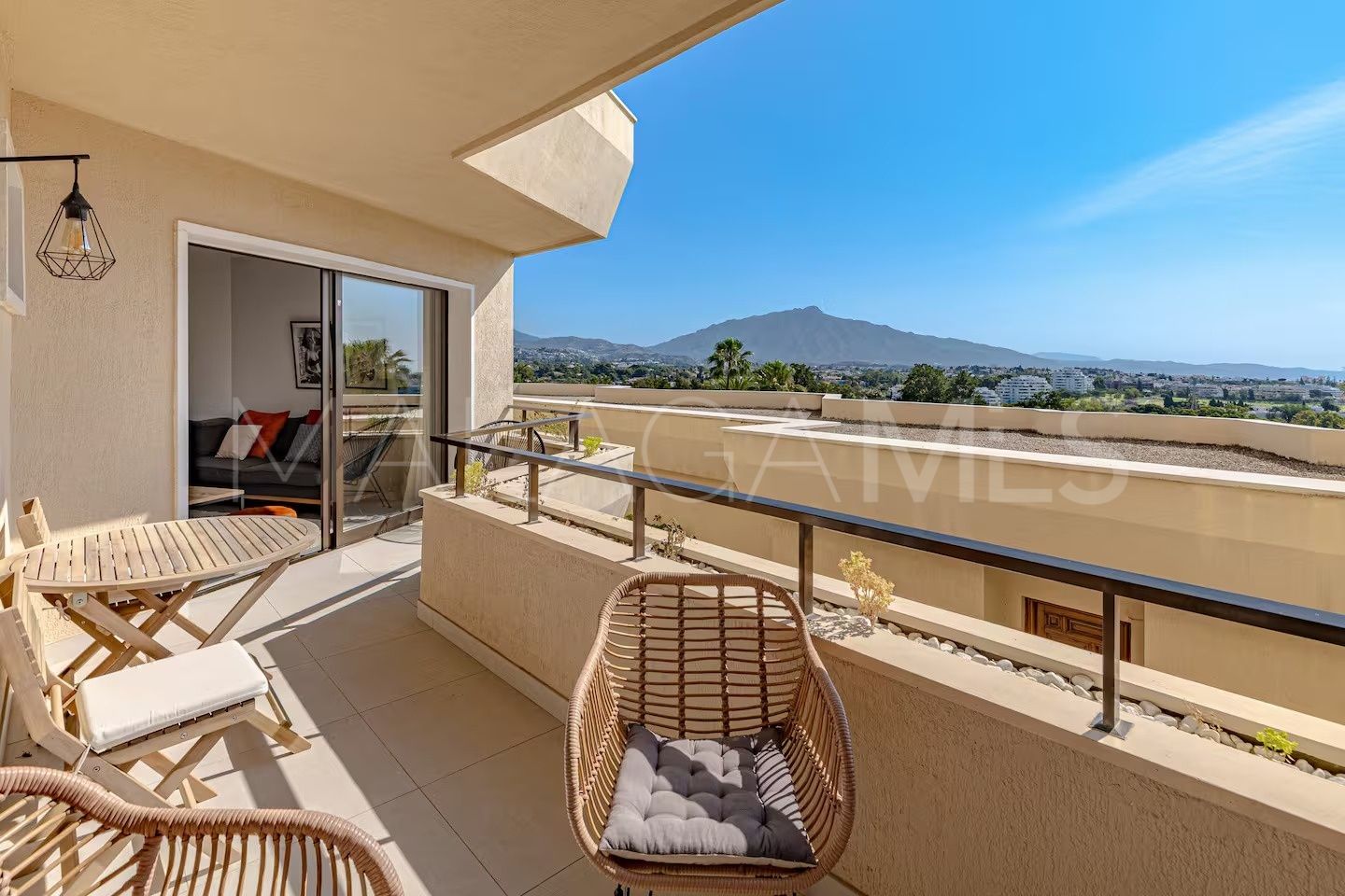 Atalaya Golf 1 bedroom apartment for sale