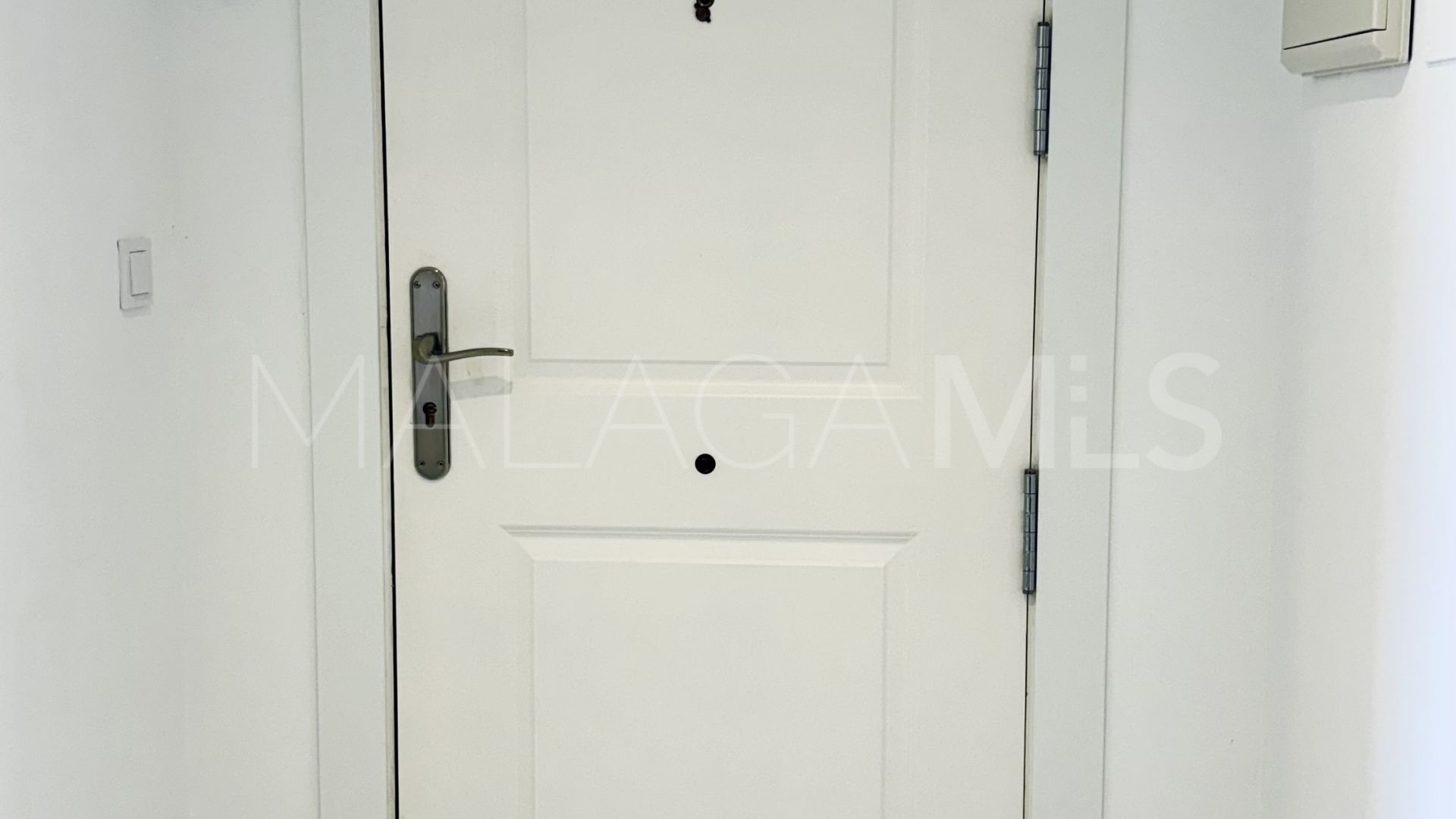 Apartment for sale in Marbella East