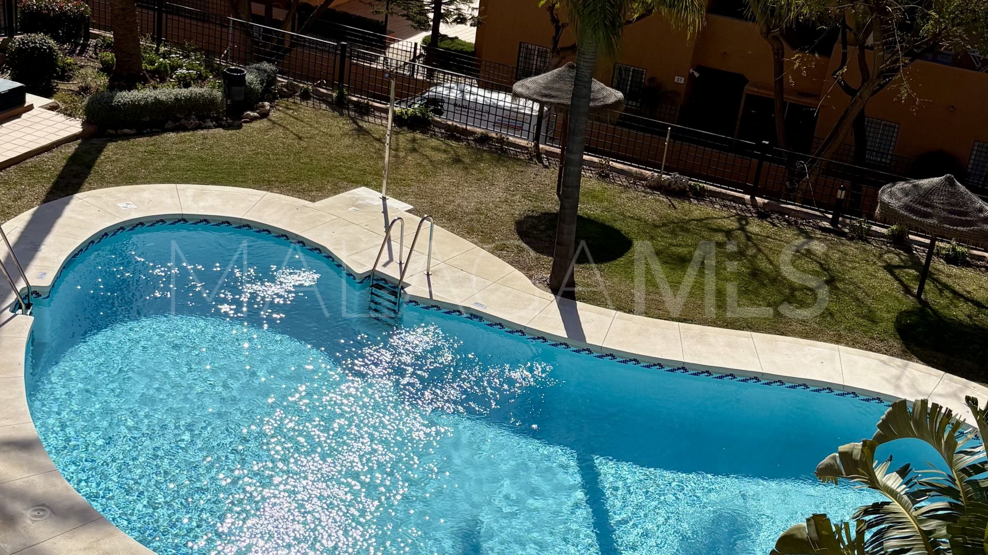 Apartment for sale in Marbella East