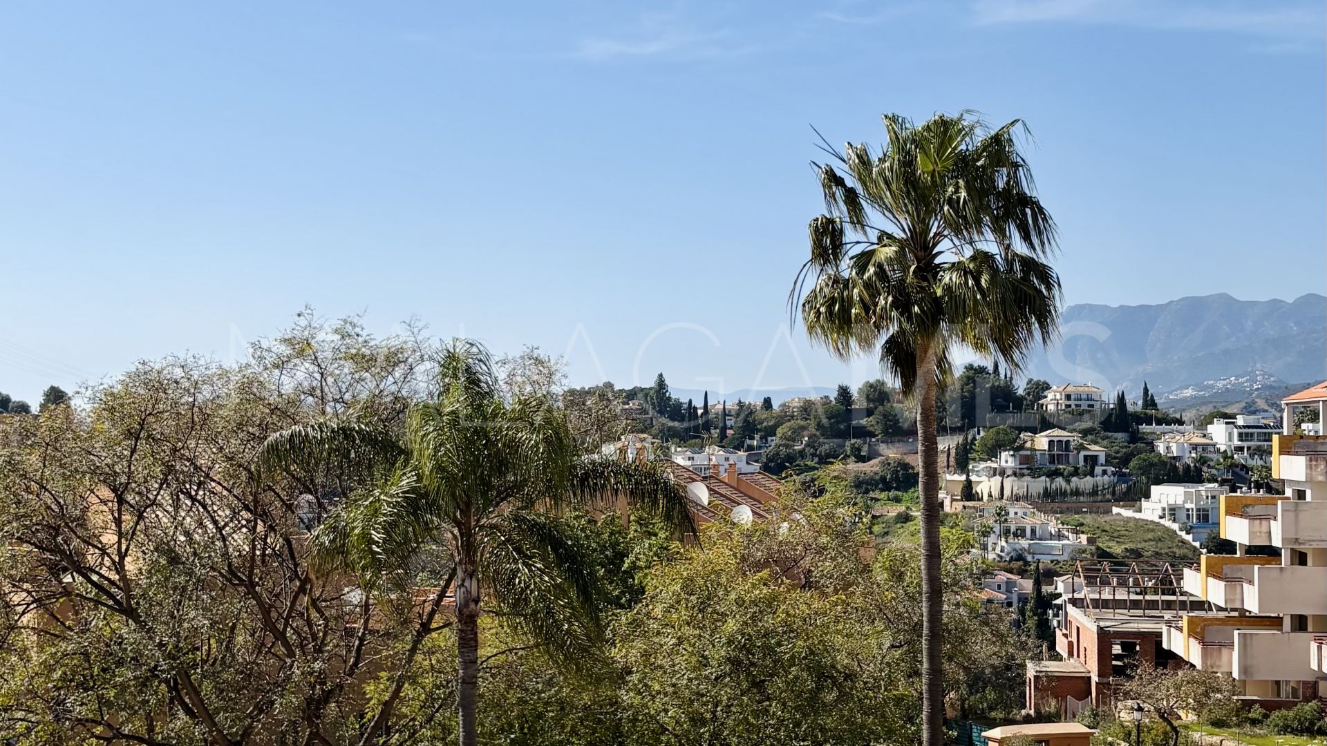 Apartment for sale in Marbella East