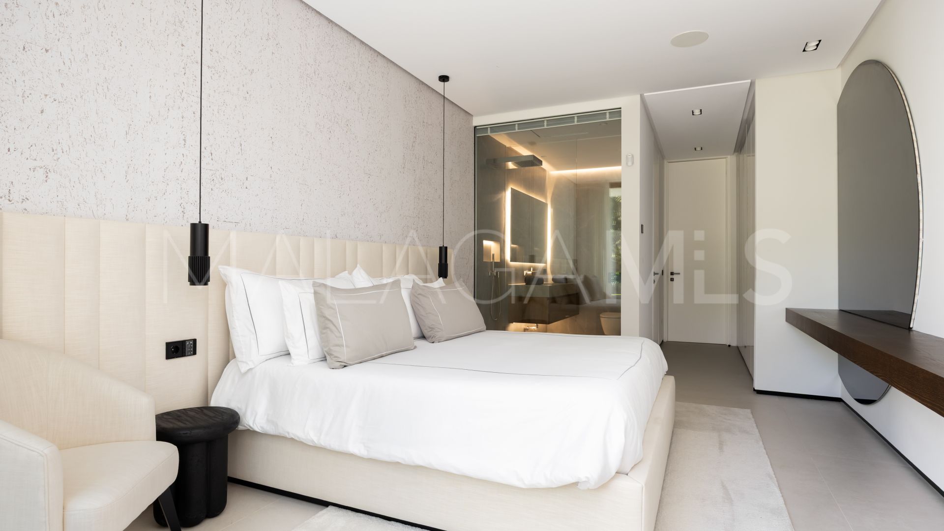 Villa for sale in El Madroñal