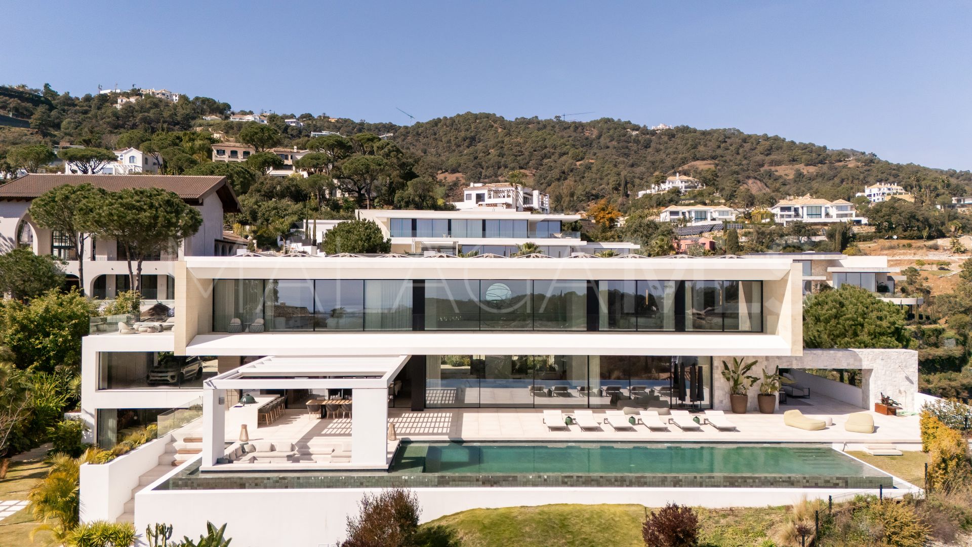 Villa for sale in El Madroñal