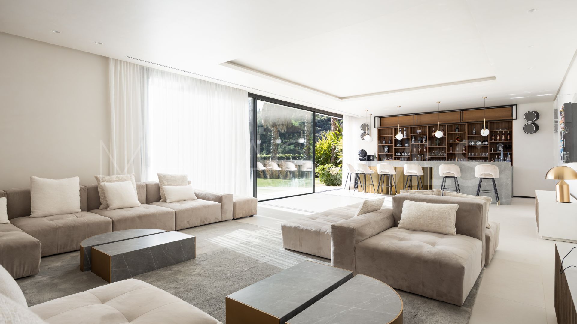 Villa for sale in El Madroñal