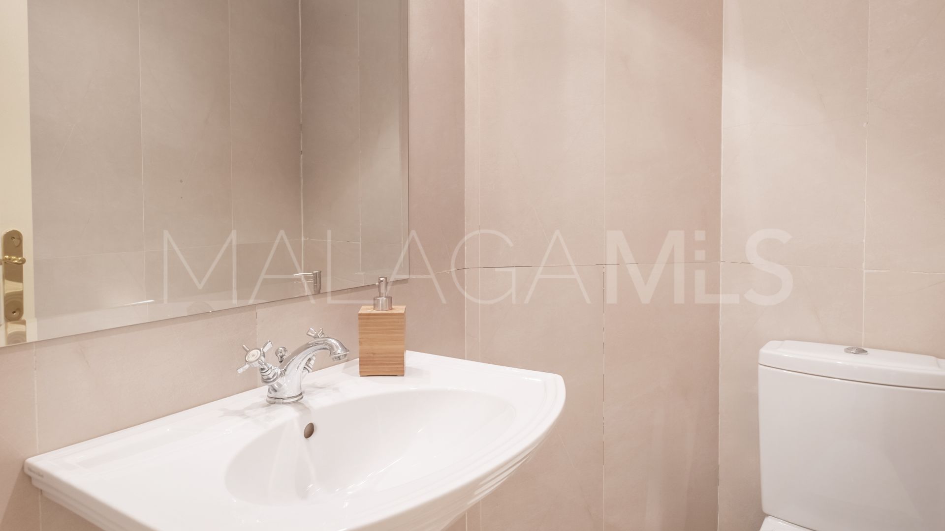 Lägenhet for sale in Sierra Blanca