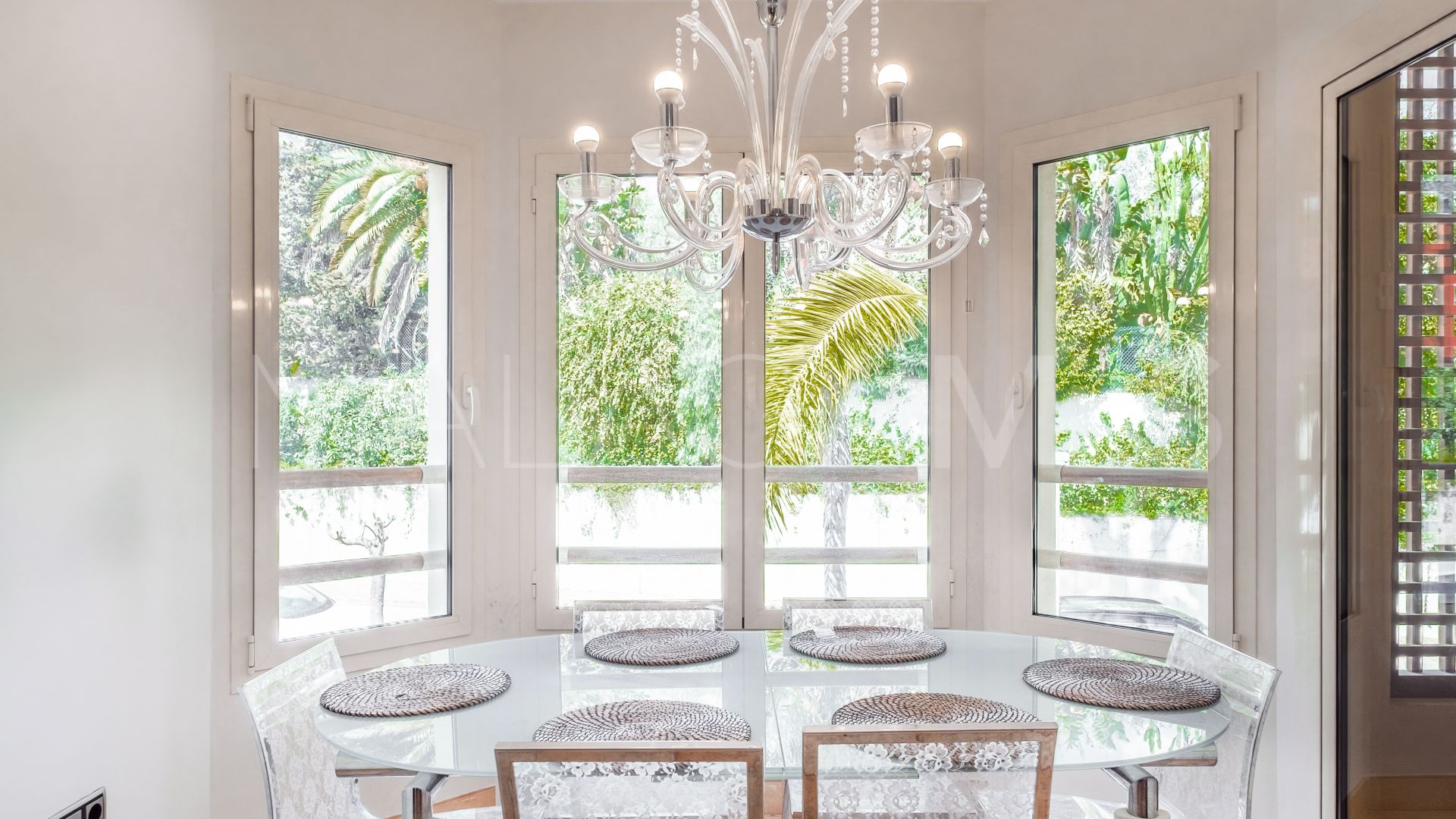 Lägenhet for sale in Sierra Blanca