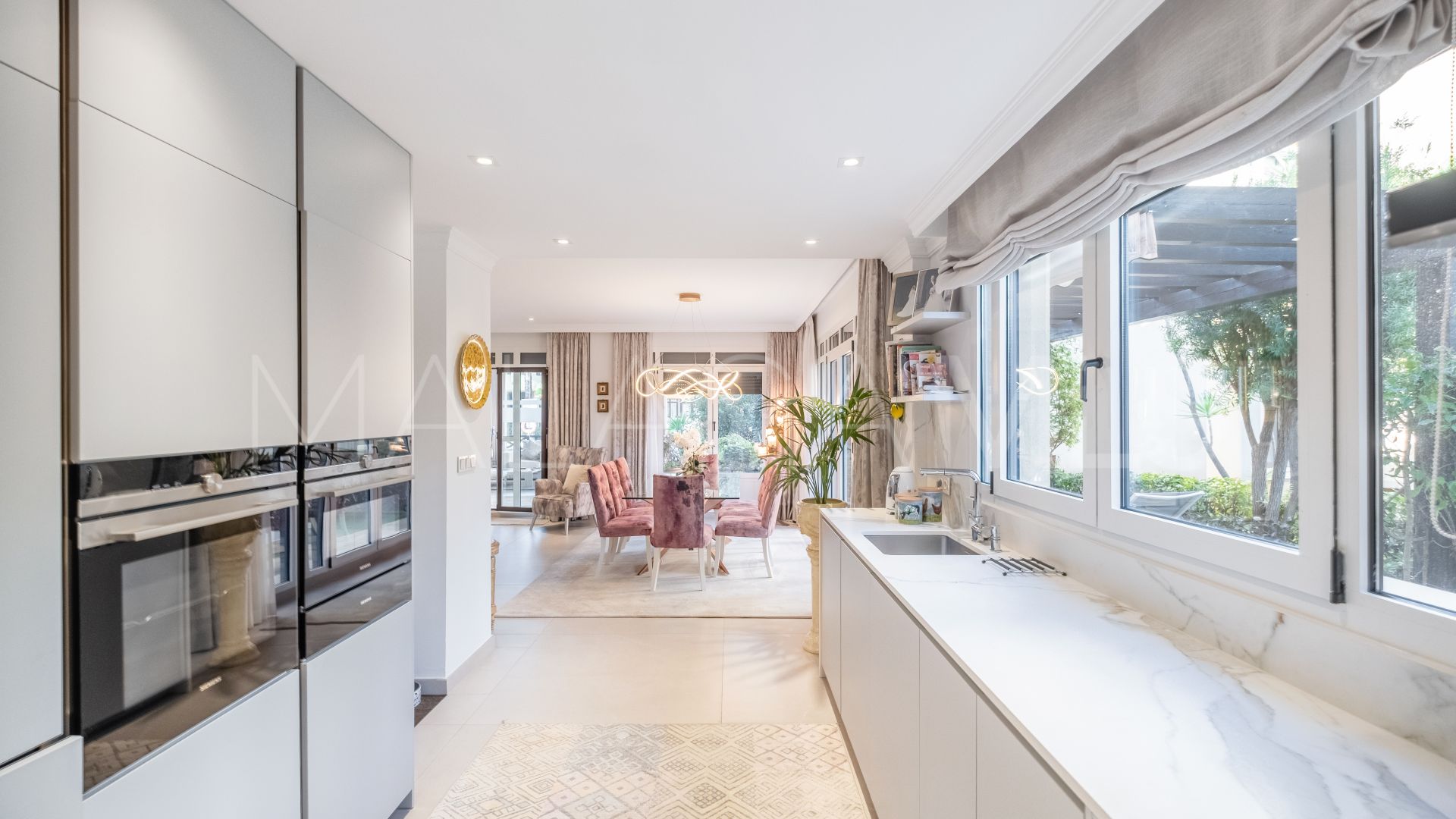 Appartement rez de chaussée for sale in Bahia de Banus