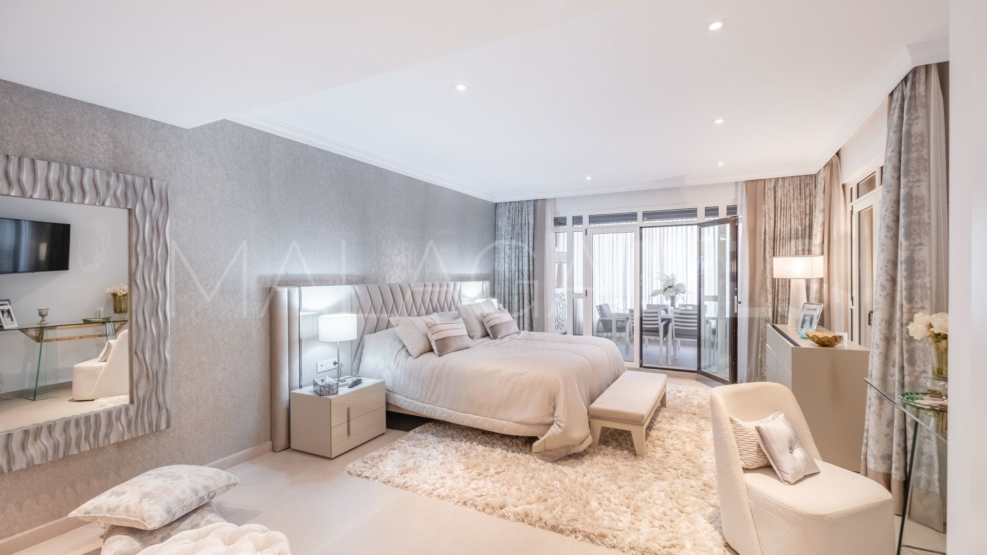 Appartement rez de chaussée for sale in Bahia de Banus