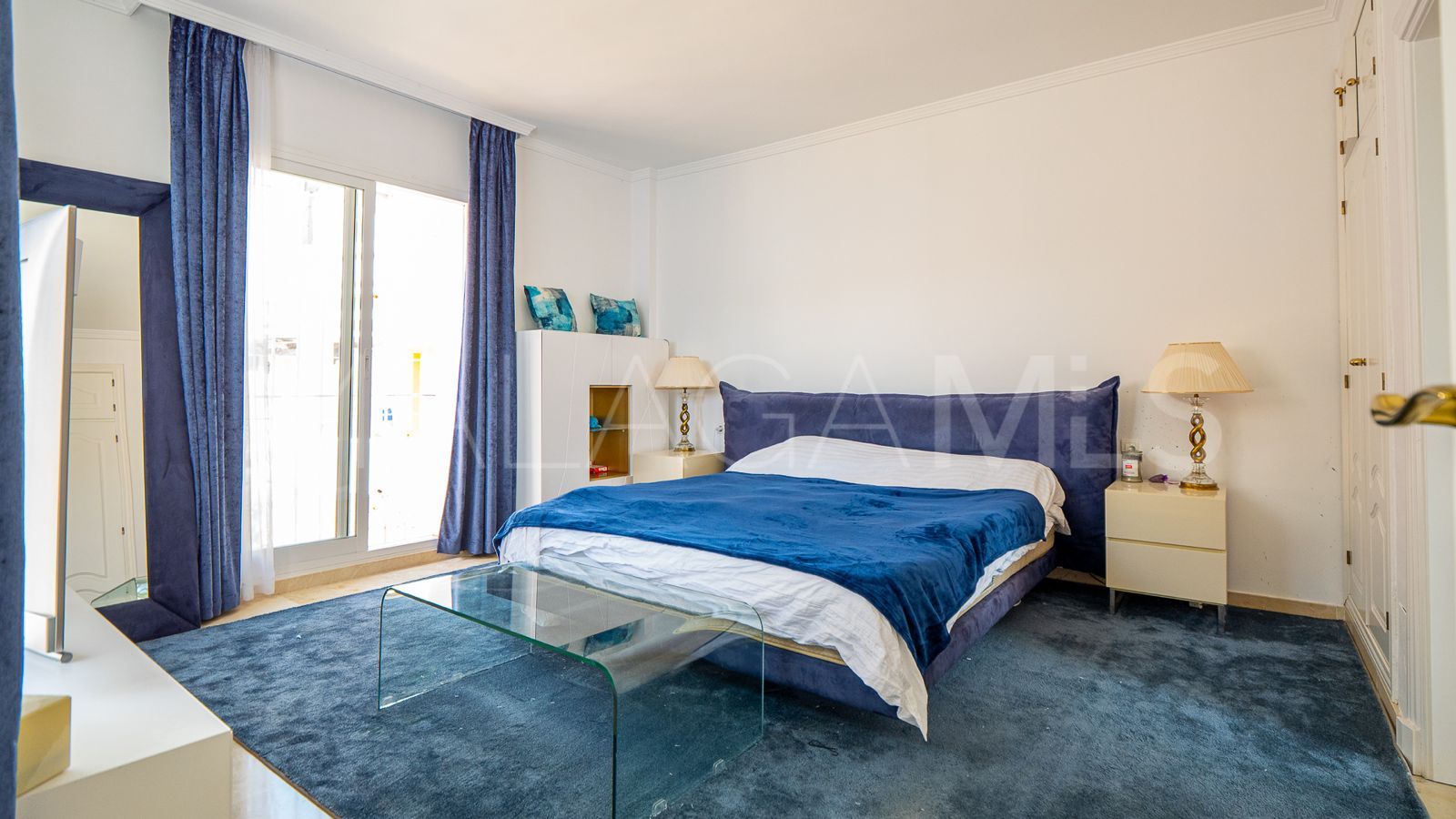 Buy 2 bedrooms town house in Nueva Andalucia