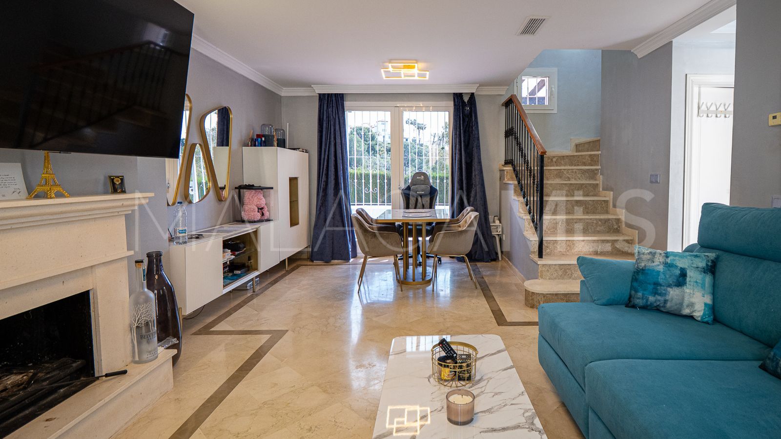 Buy 2 bedrooms town house in Nueva Andalucia